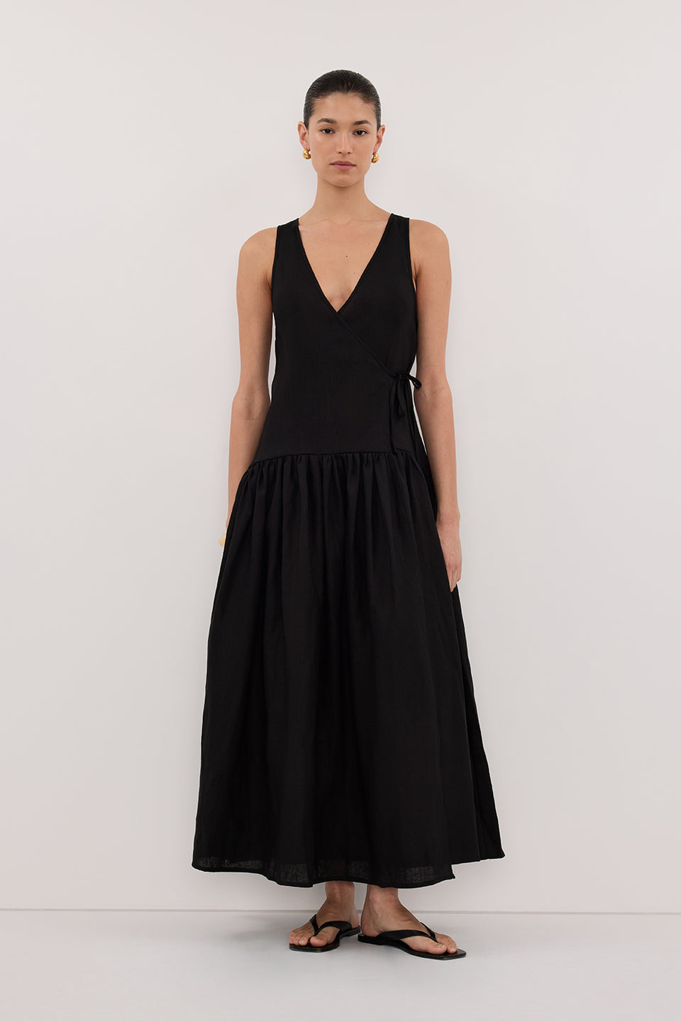 ILIO BLACK SLEEVELESS LINEN WRAP MIDI DRESS