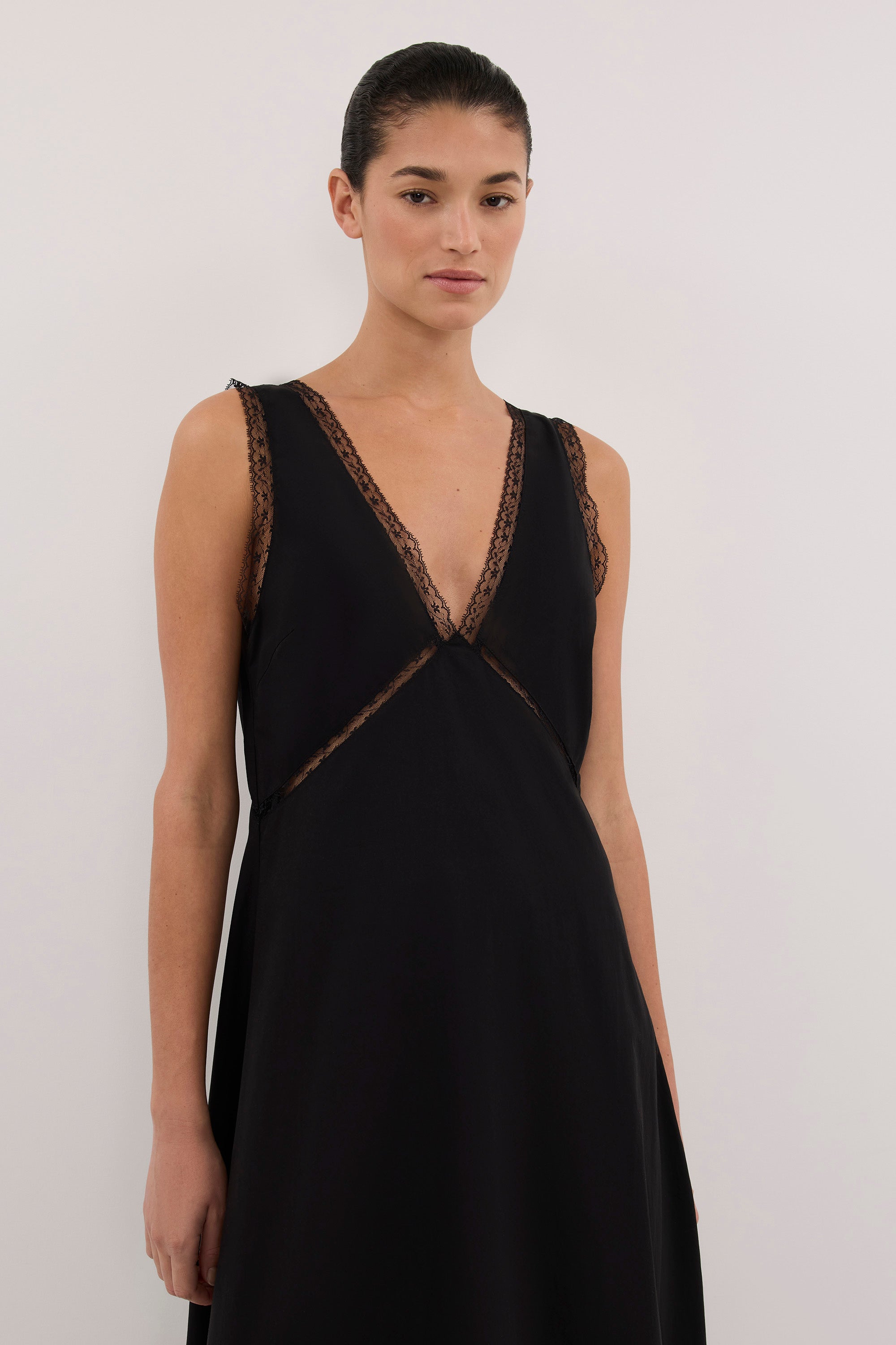 ROSIN BLACK LACE TRIM MIDI DRESS