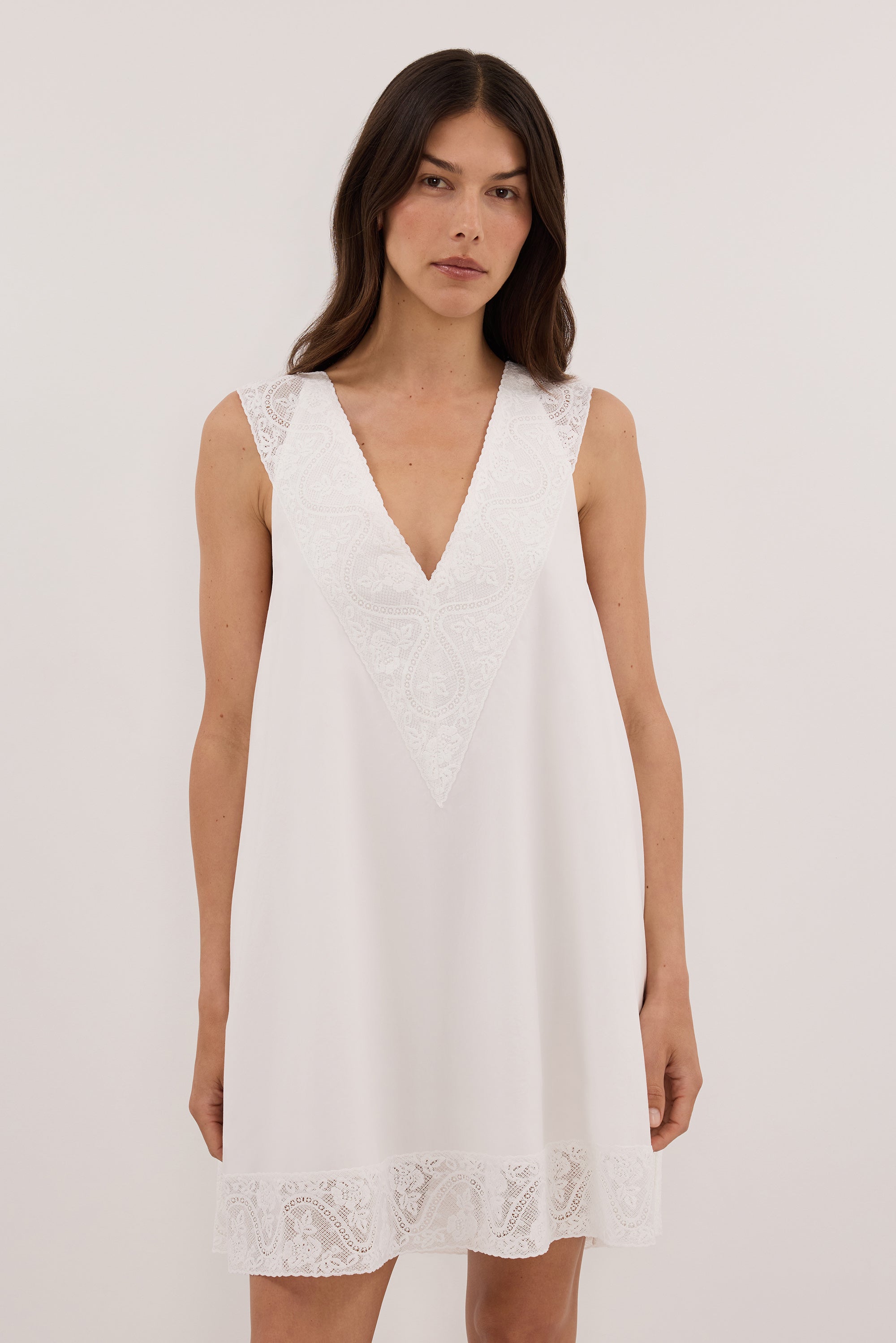 AMOUR WHITE LACE TRIM MINI DRESS