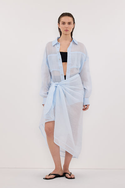 Stas wearing TROPEZ CORNFLOWER RAMIE SARONG