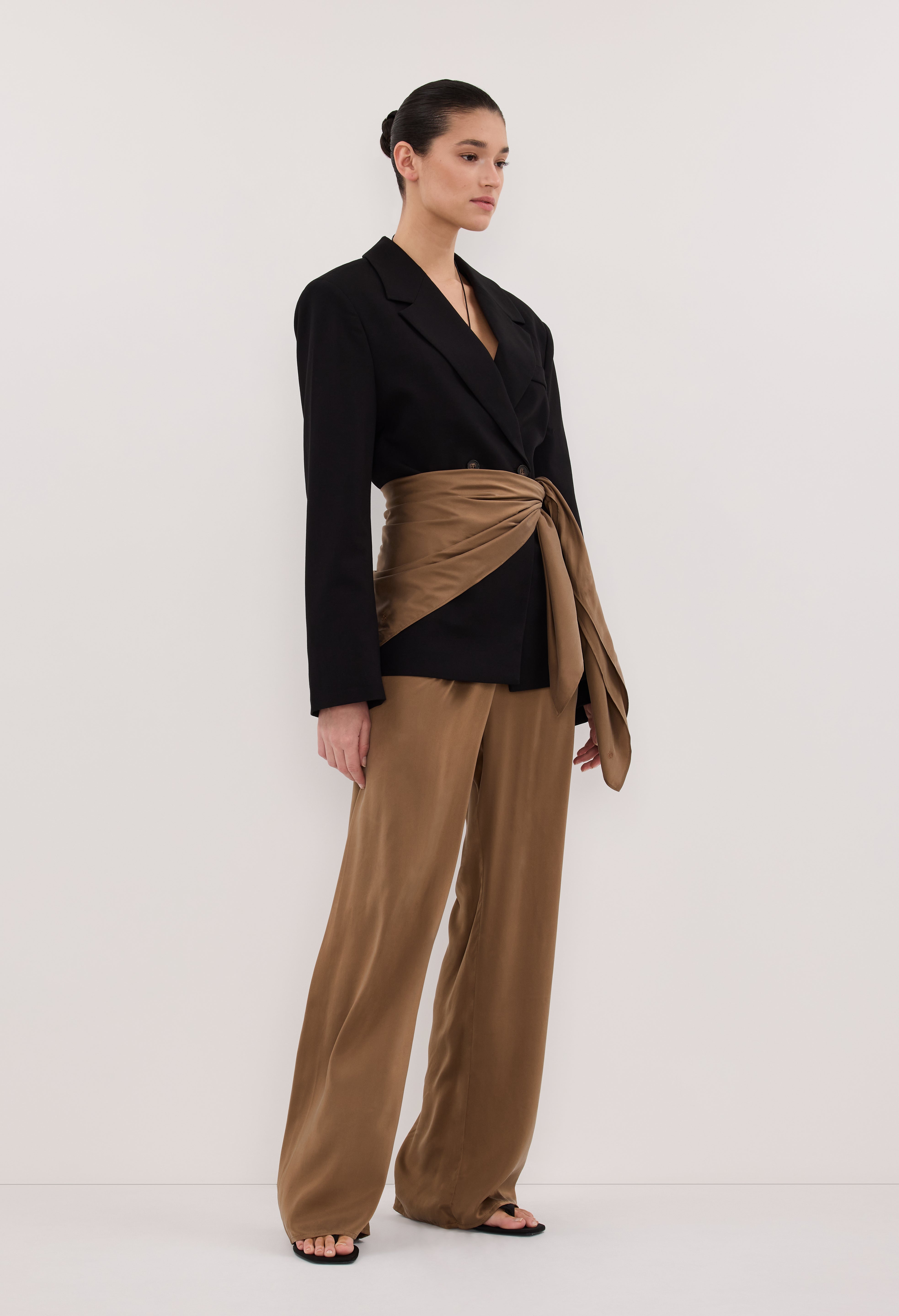 PERCY CHESTNUT SILK SCARF TOP