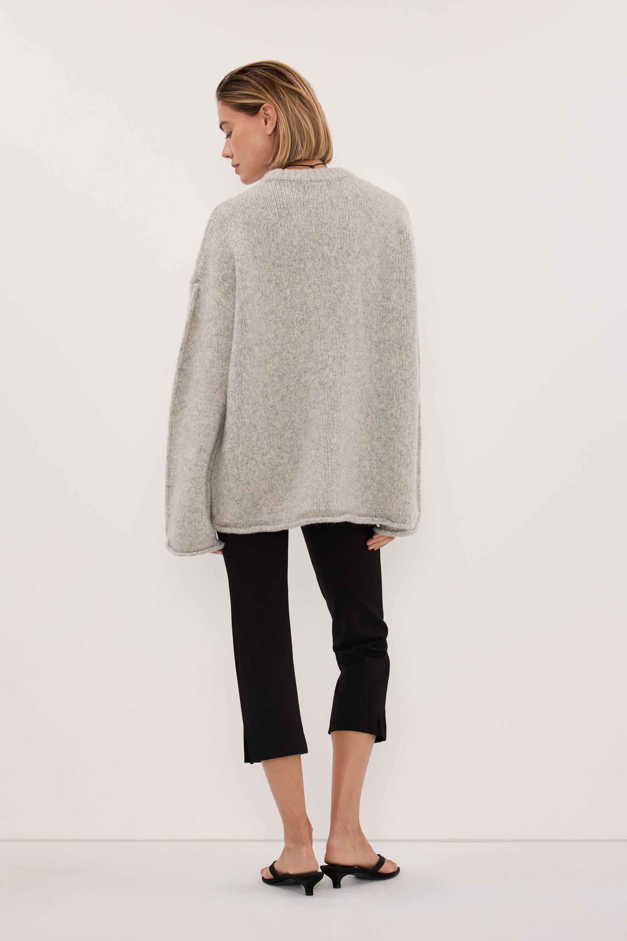 MILLY SILVER CREW NECK KNIT JUMPER