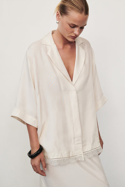 Zoe wearing ANDREA SANDSTONE CUPRO LACE SHIRT - PRE ORDER