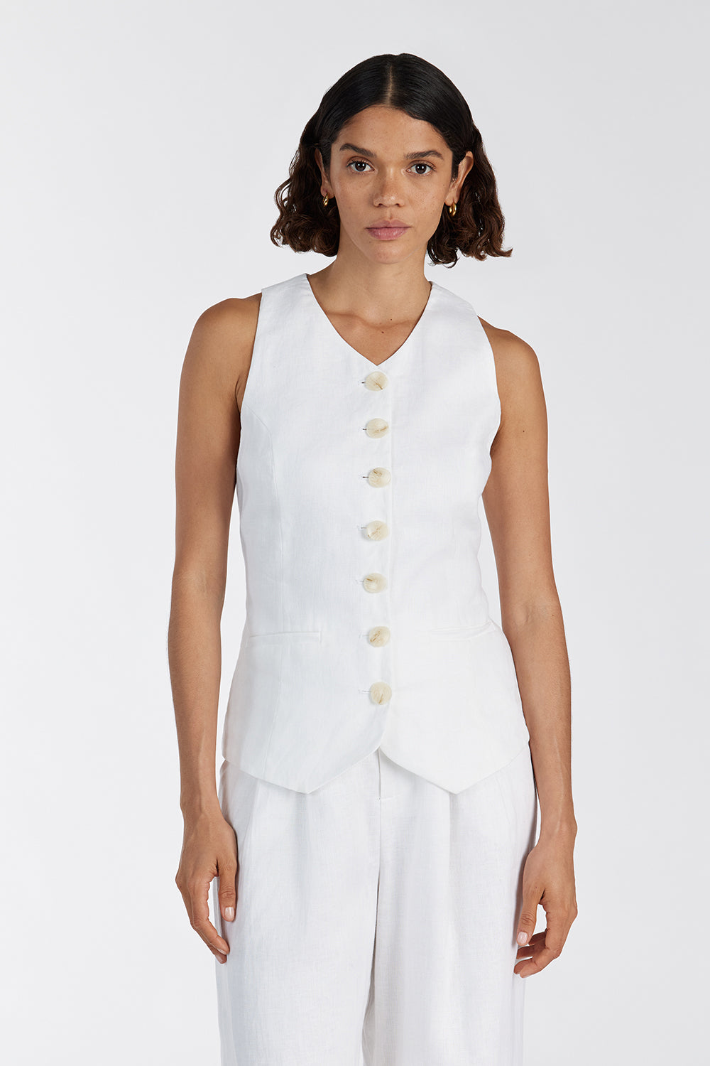 ALONDRA WHITE LINEN VEST