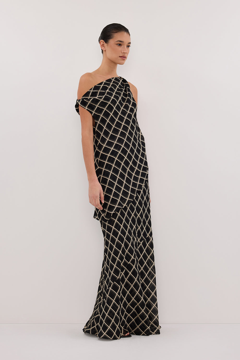 ARLINGTON BLACK TWIST TOP