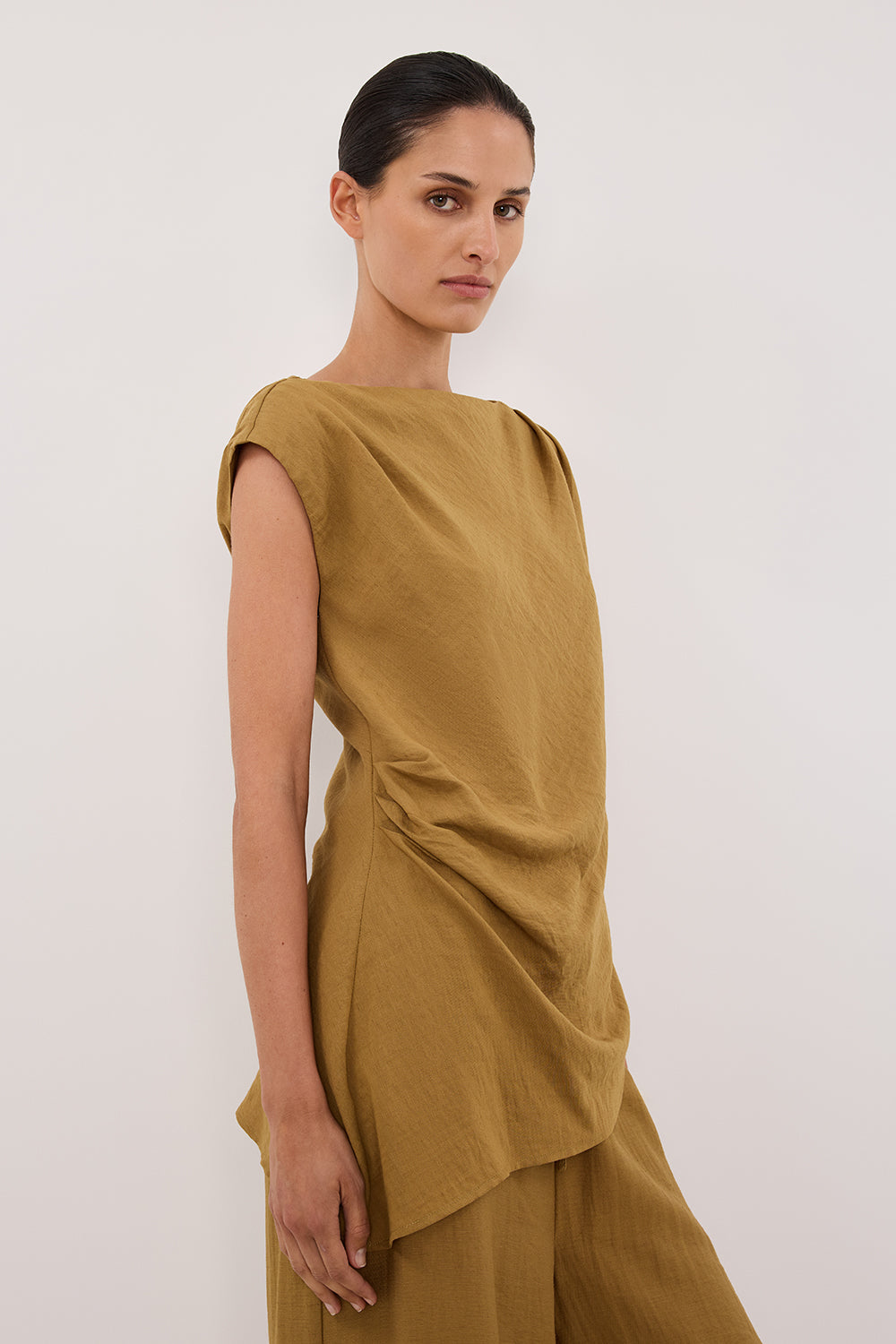 SHYLA FERN ASYMMETRICAL TOP