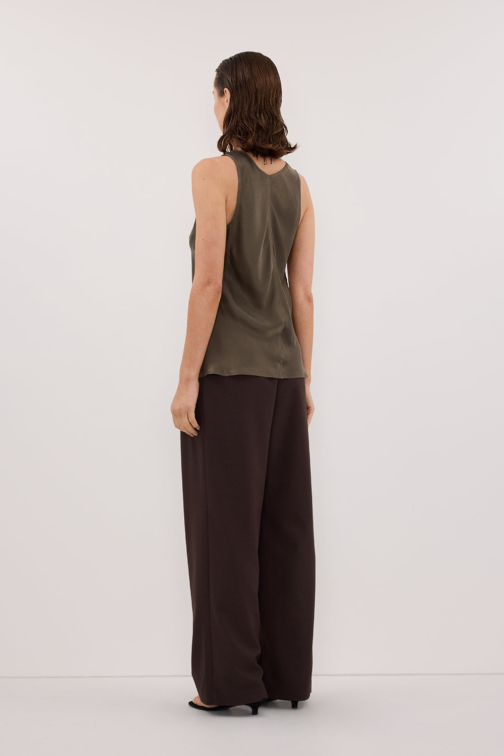 COLETTE OLIVE SILK CAMI TOP