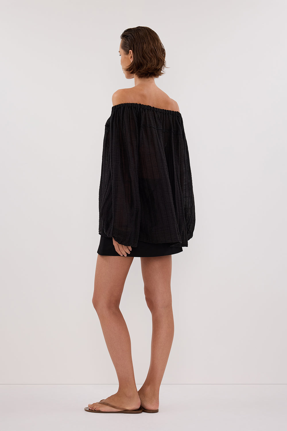 TAHITI BLACK LONG SLEEVE TOP