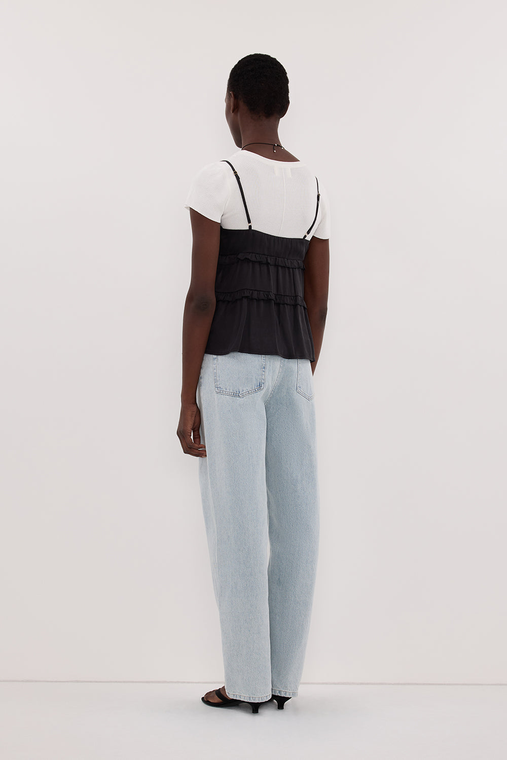 ▪️専用　BORDER FRILL TOP(38) 　BLACK LENA BLACK SILK FRILL TOP – DISSH