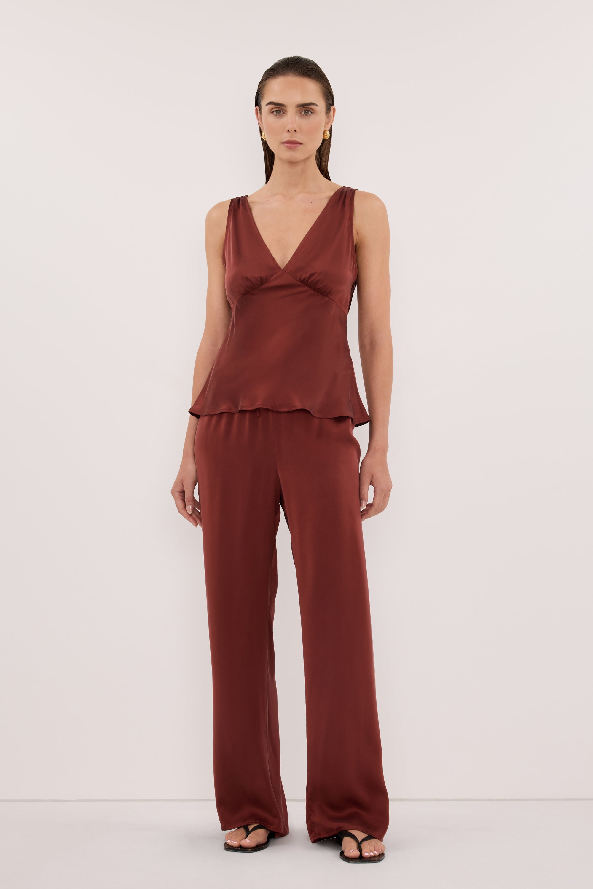 JORJA SAHARA SLEEVELESS SILK TOP