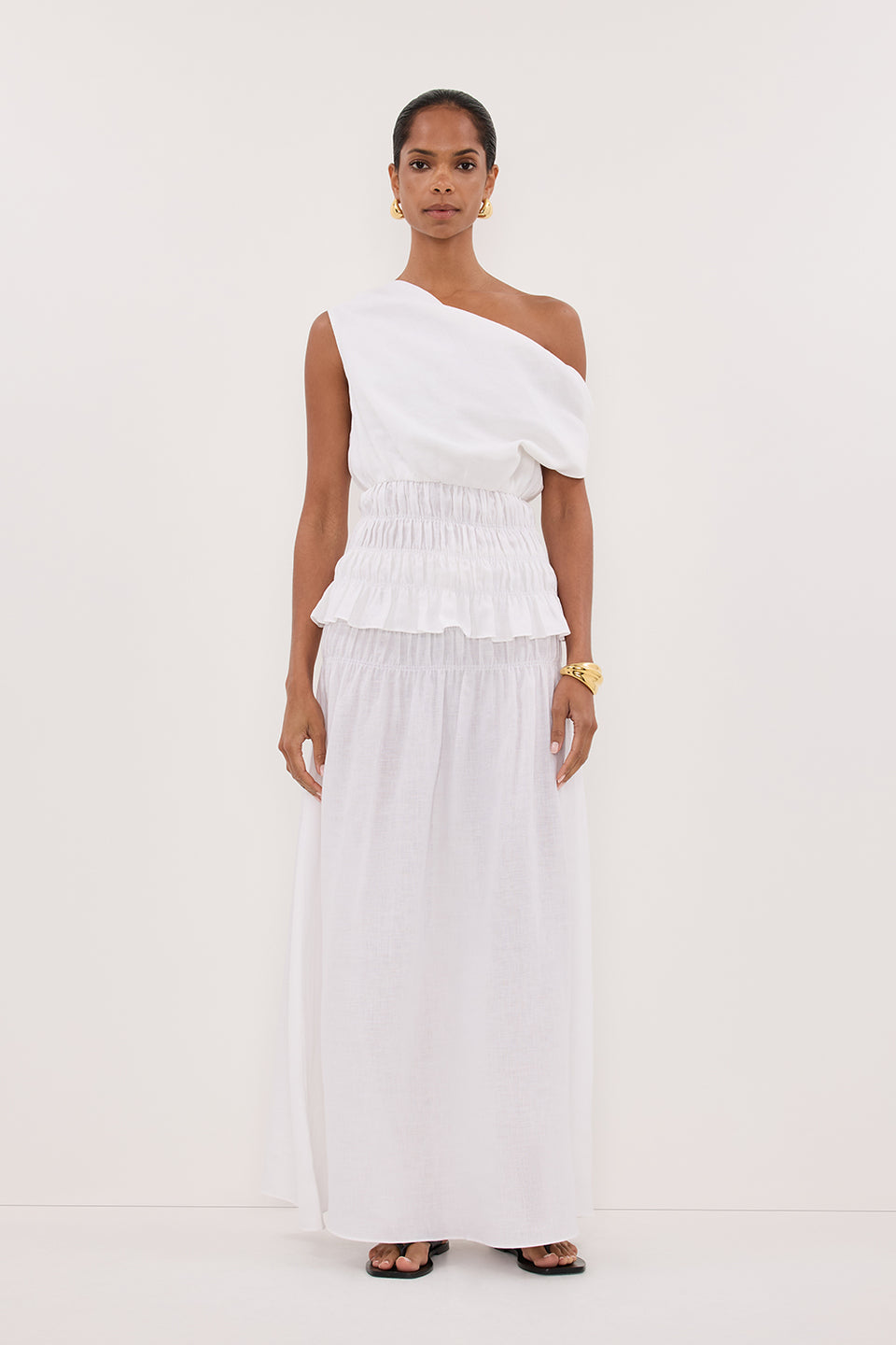 MAIA WHITE SLEEVELESS LINEN SHIRRED TOP