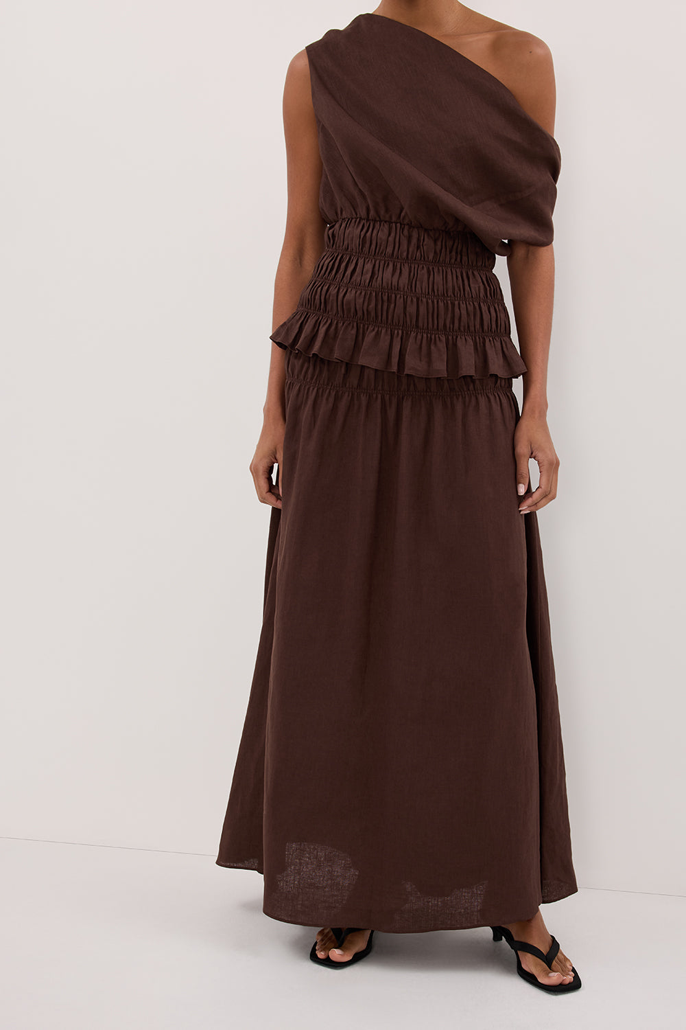 MAIA COCOA LINEN SHIRRED MIDI SKIRT