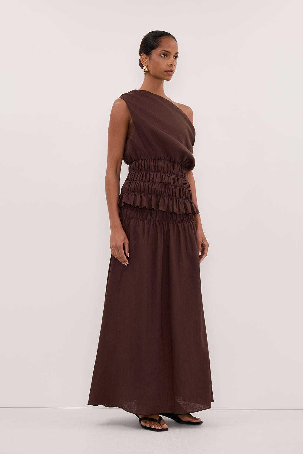 MAIA COCOA LINEN SHIRRED MIDI SKIRT