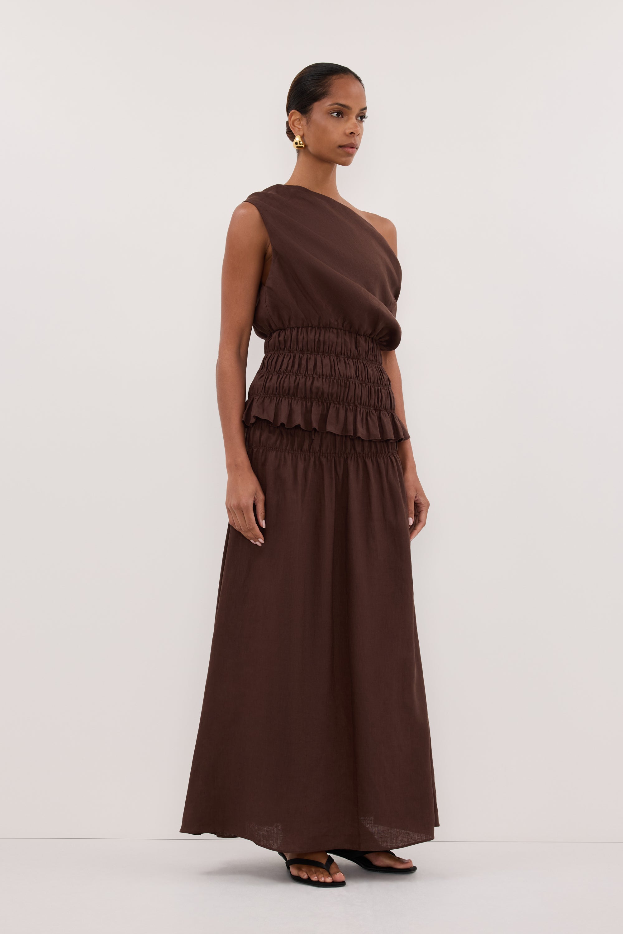 MAIA COCOA LINEN SHIRRED MIDI SKIRT
