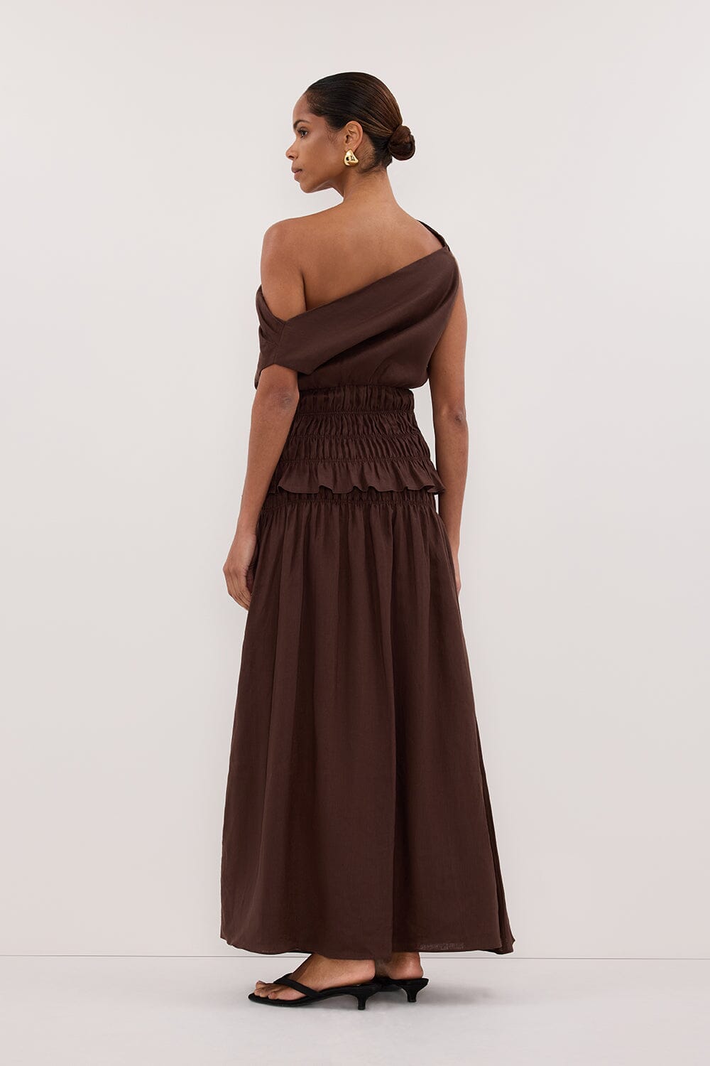 MAIA COCOA LINEN SHIRRED SKIRT – DISSH