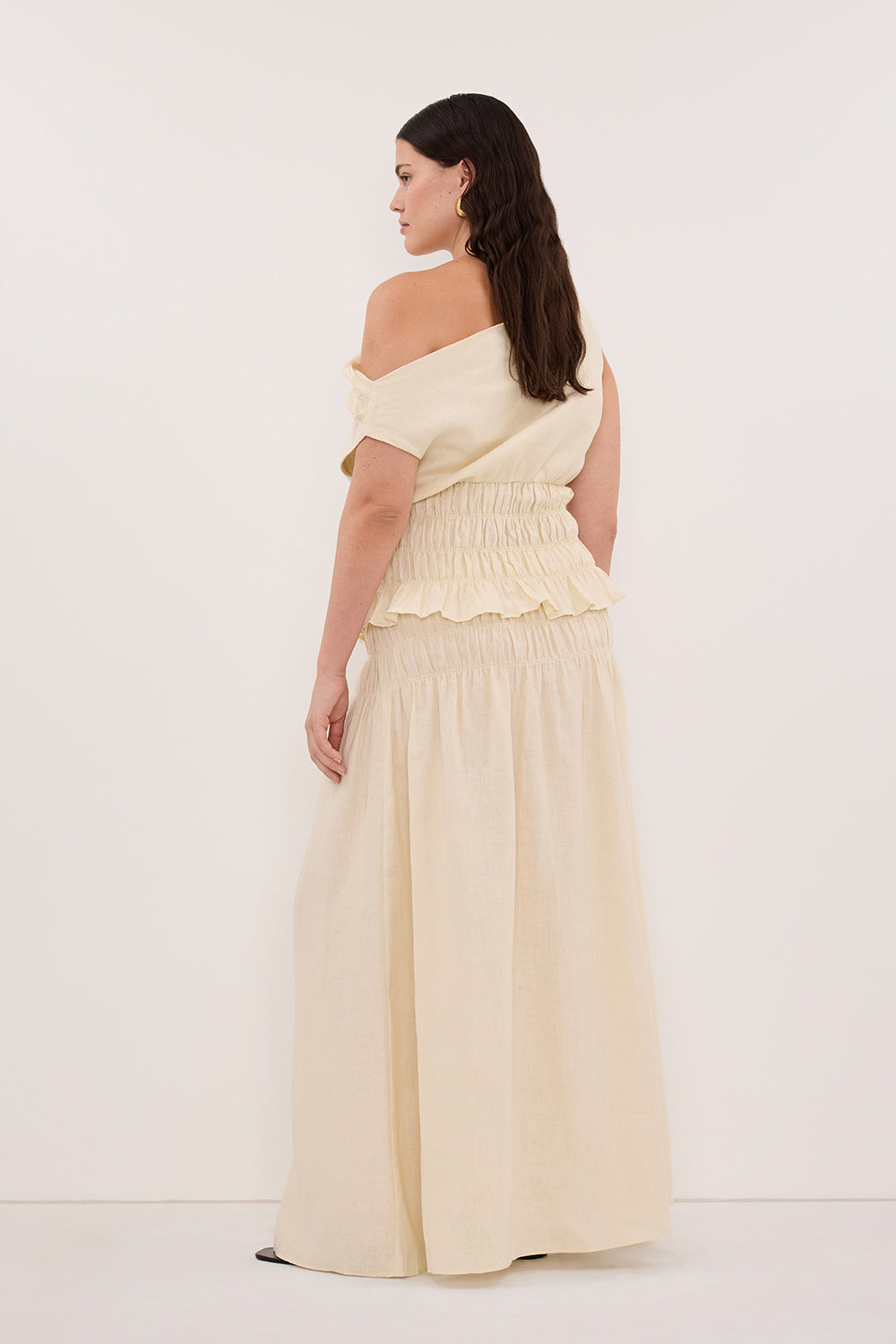 MAIA STRAW LINEN SHIRRED MIDI SKIRT