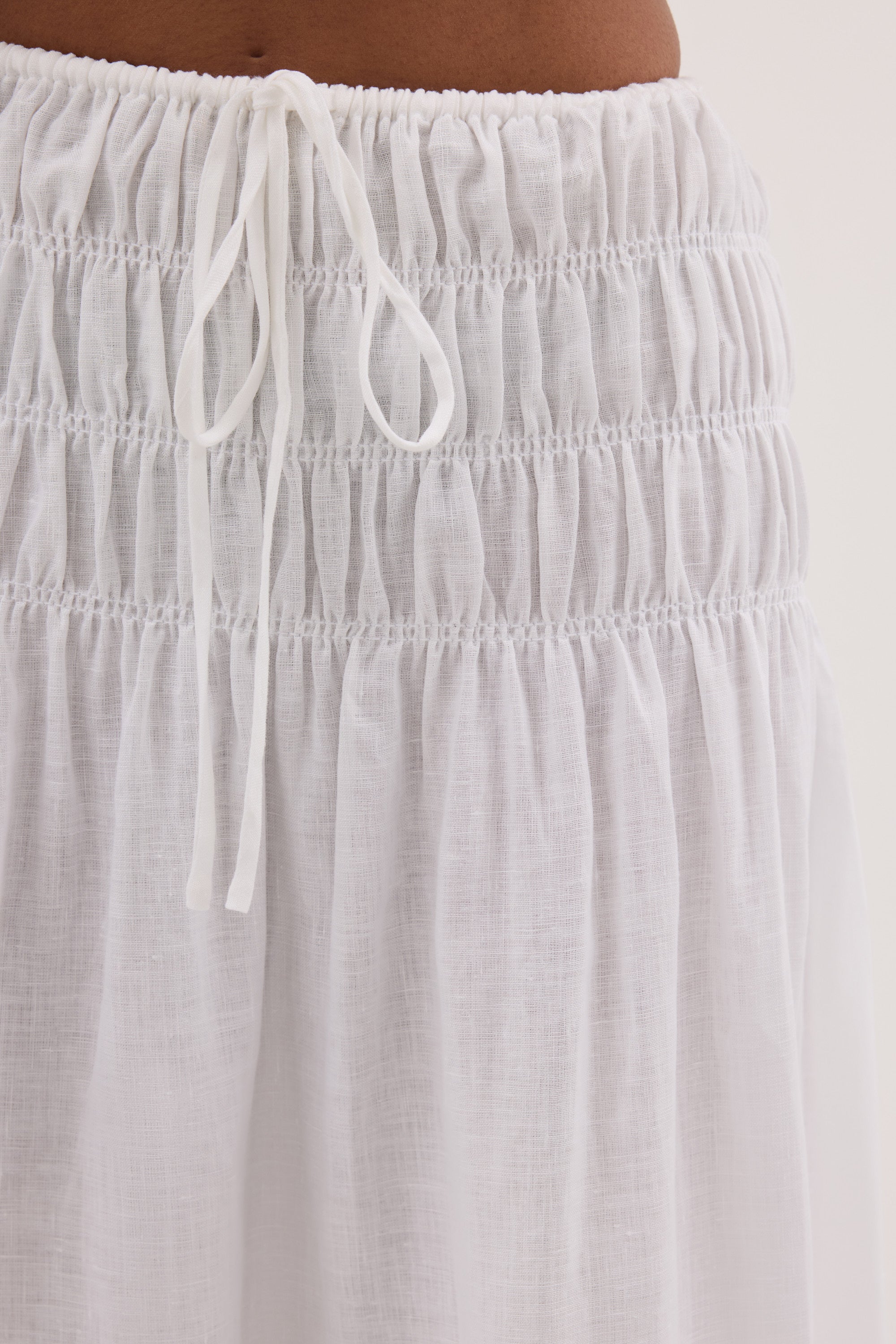 MAIA WHITE LINEN SHIRRED MIDI SKIRT