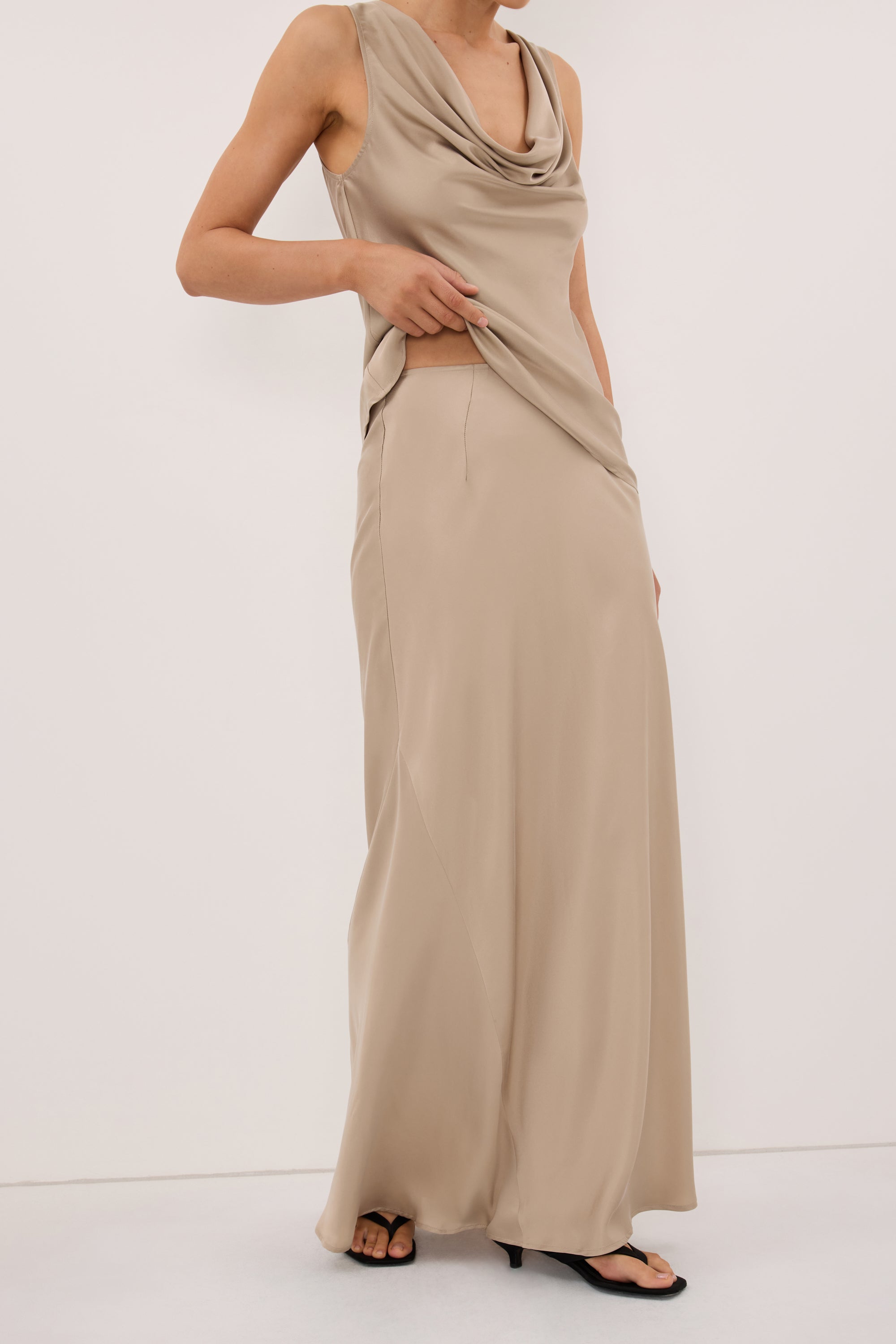 JULIETTE GOLD SILK SKIRT  DISSH