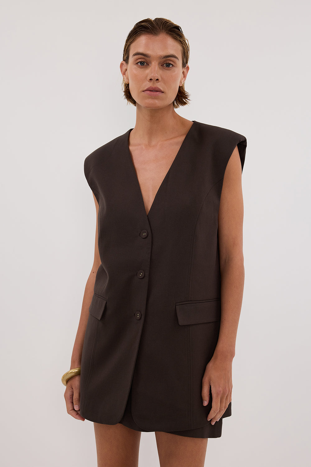 OLIVER BITTER CHOC OVERSIZED VEST – DISSH