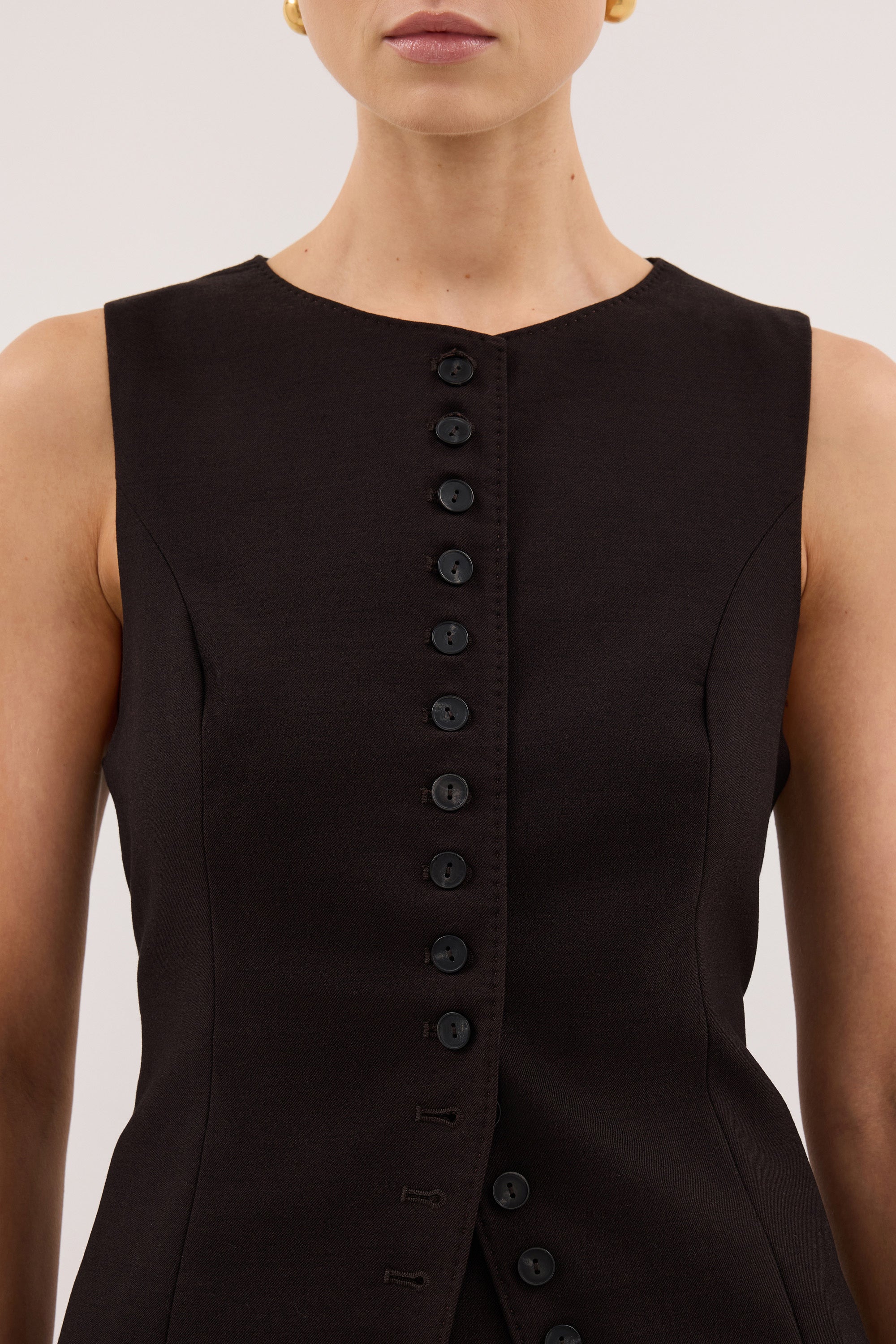 MONIQUE PEAT CHOC TAILORED VEST