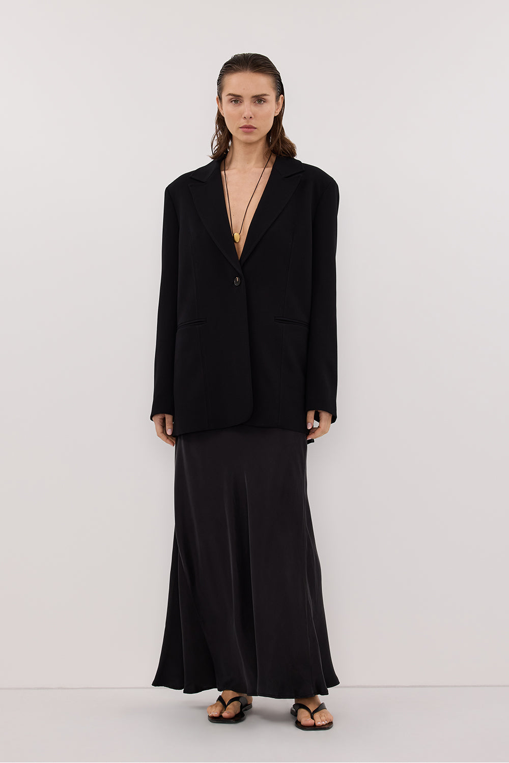 WESTWOOD BLACK OVERSIZED BOYFRIEND BLAZER