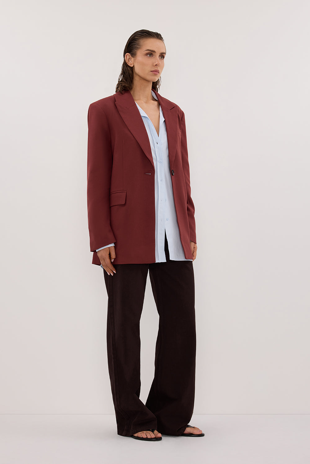 NAOMI SAHARA OVERSIZED BLAZER