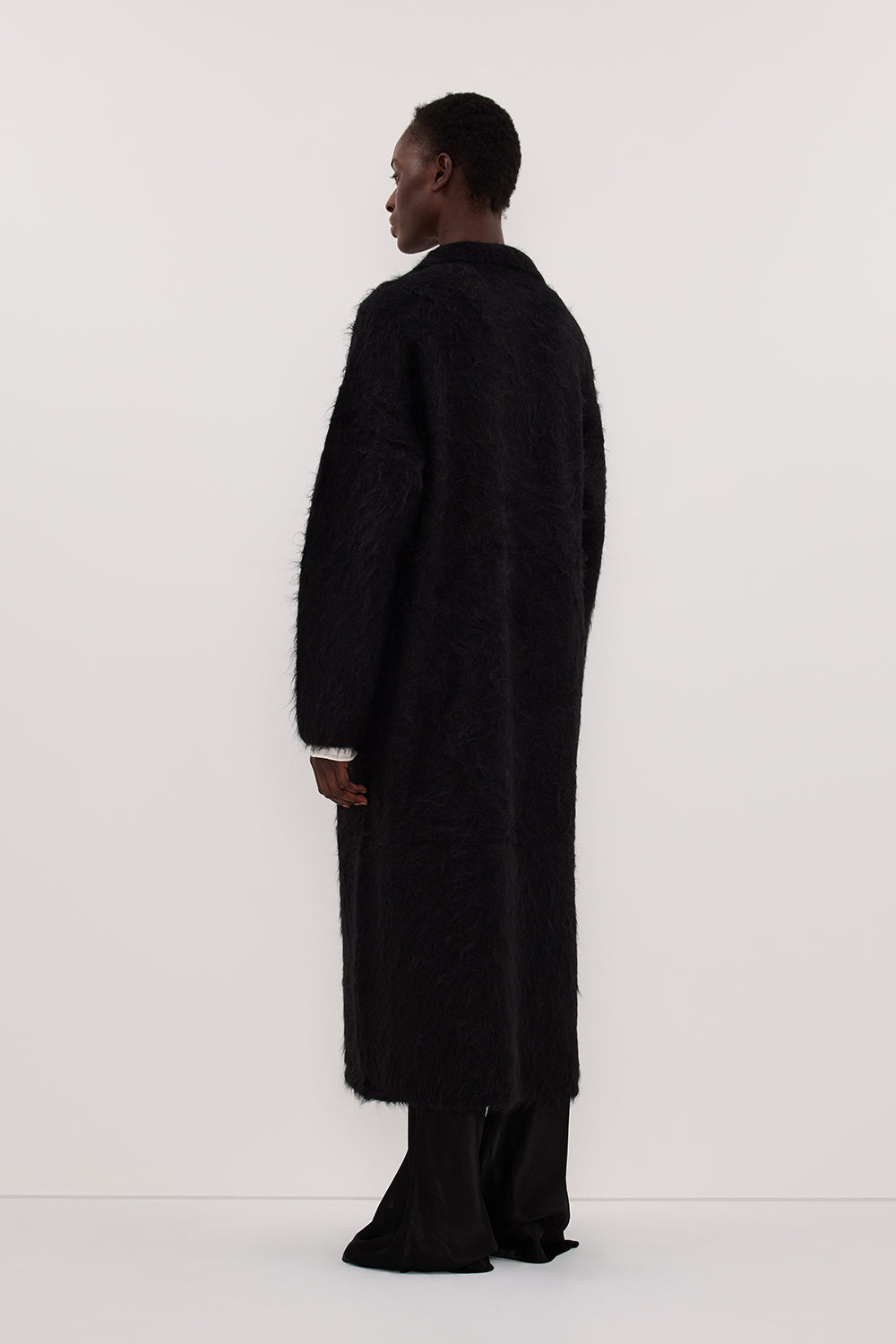 SALMA BLACK CARDIGAN COAT – DISSH