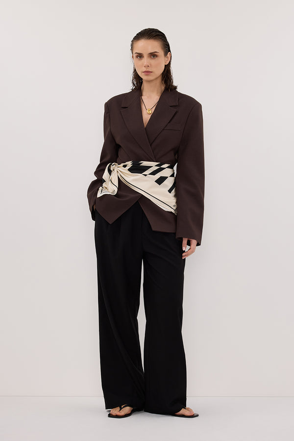 SURI ESPRESSO CINCHED BLAZER