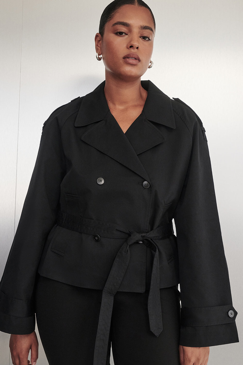 GABRIEL BLACK CROPPED TRENCH – DISSH