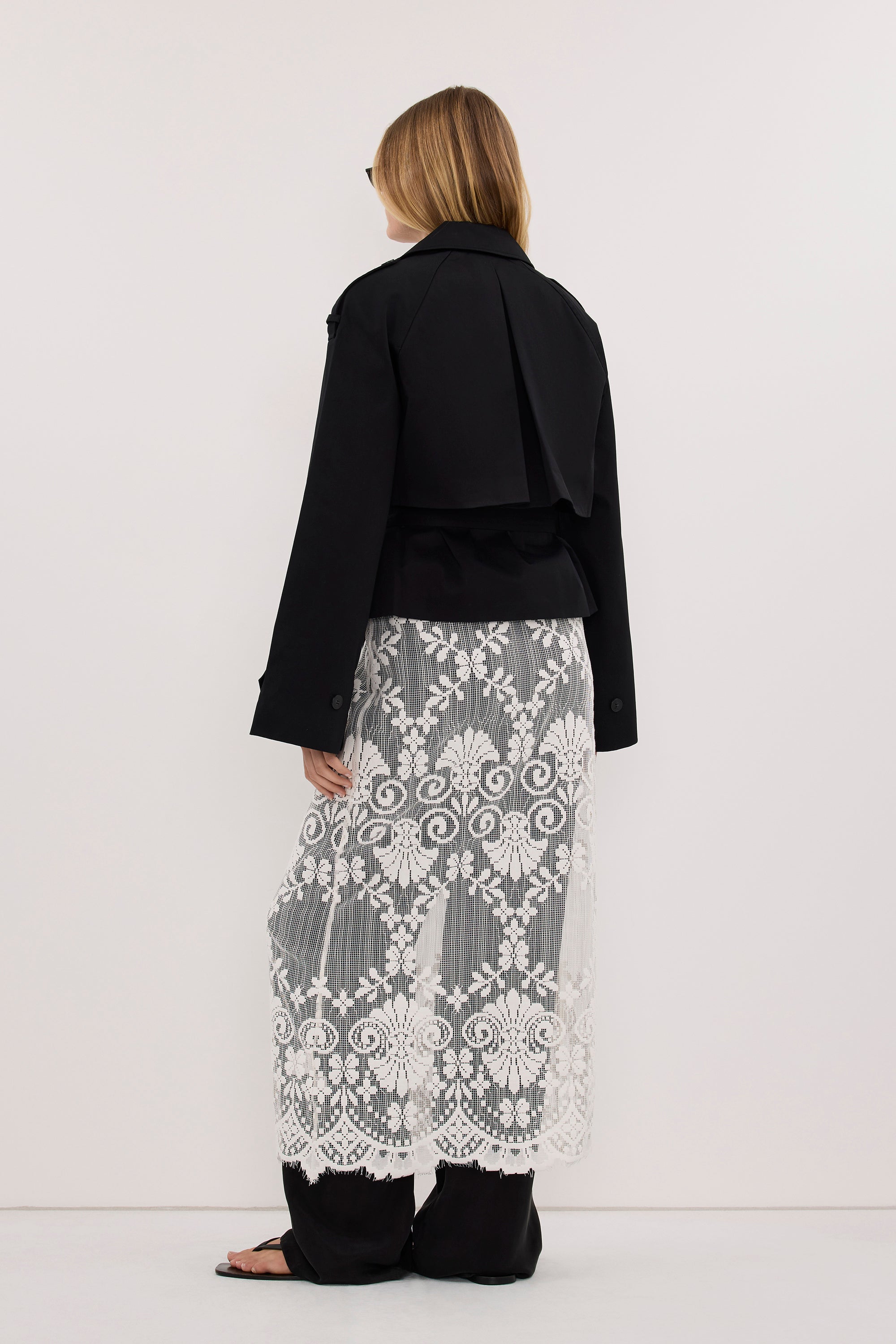 GABRIEL BLACK CROPPED TRENCH COAT