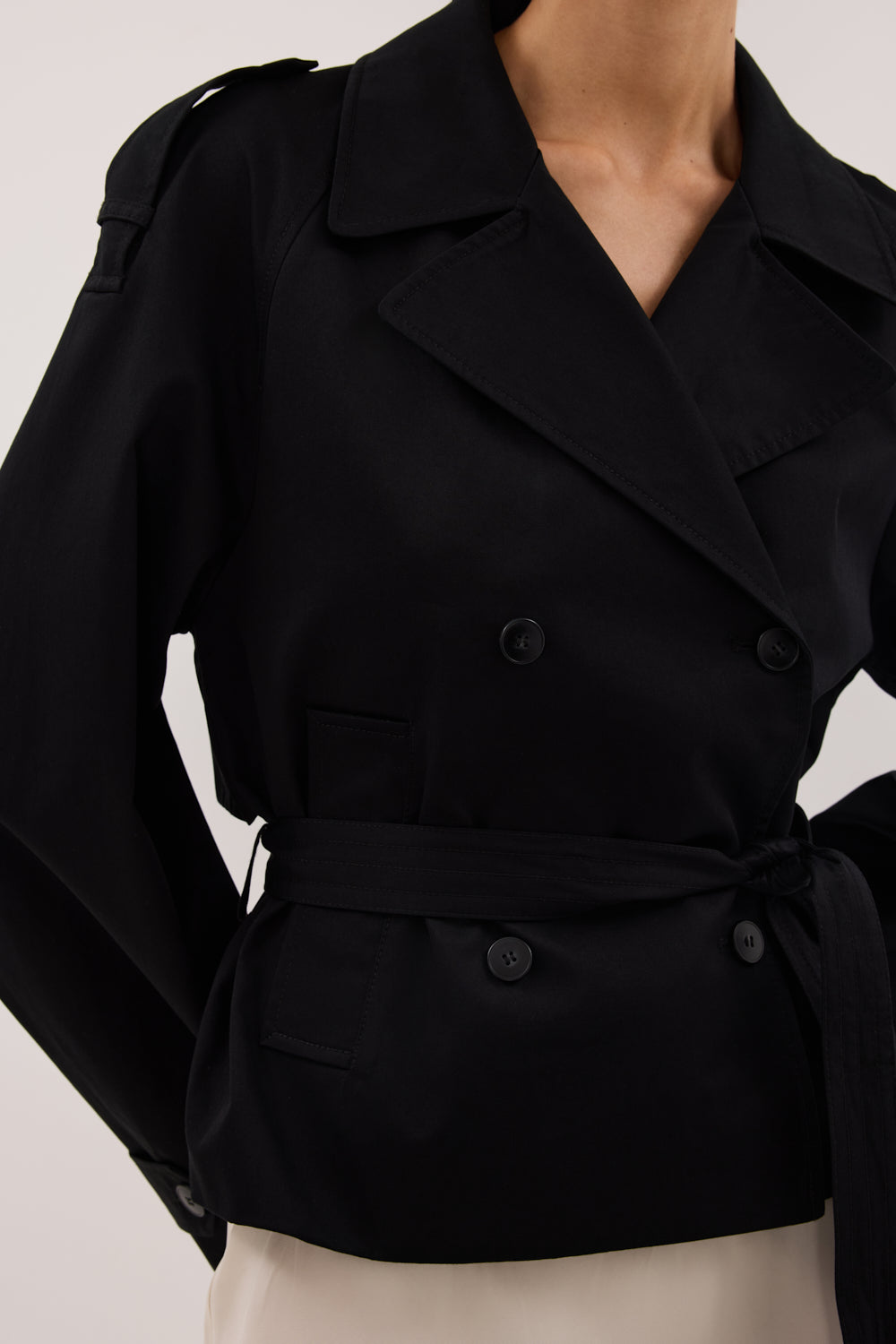 GABRIEL BLACK CROPPED TRENCH COAT