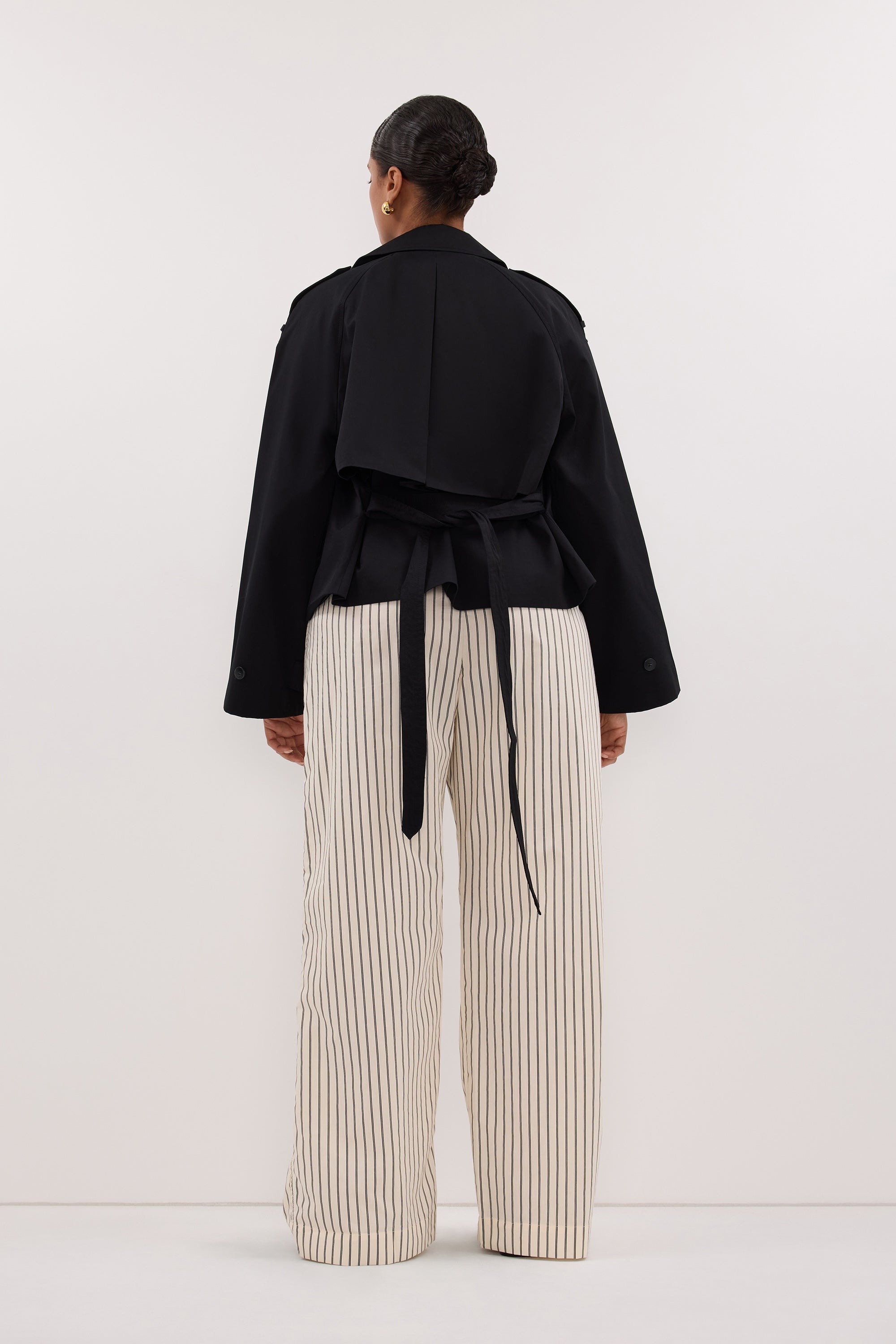 GABRIEL BLACK CROPPED TRENCH COAT