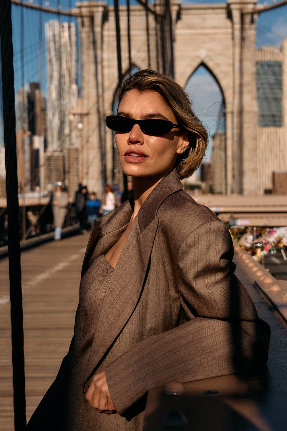 HAILEY CHOC OVERSIZED STRIPE TIE BLAZER