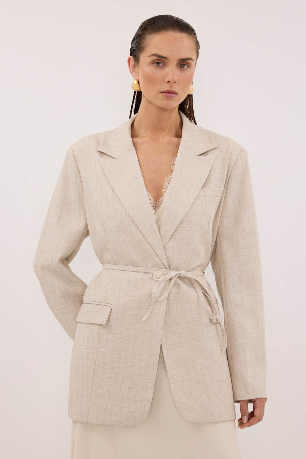 CYRUS NATURAL CINCHED BLAZER