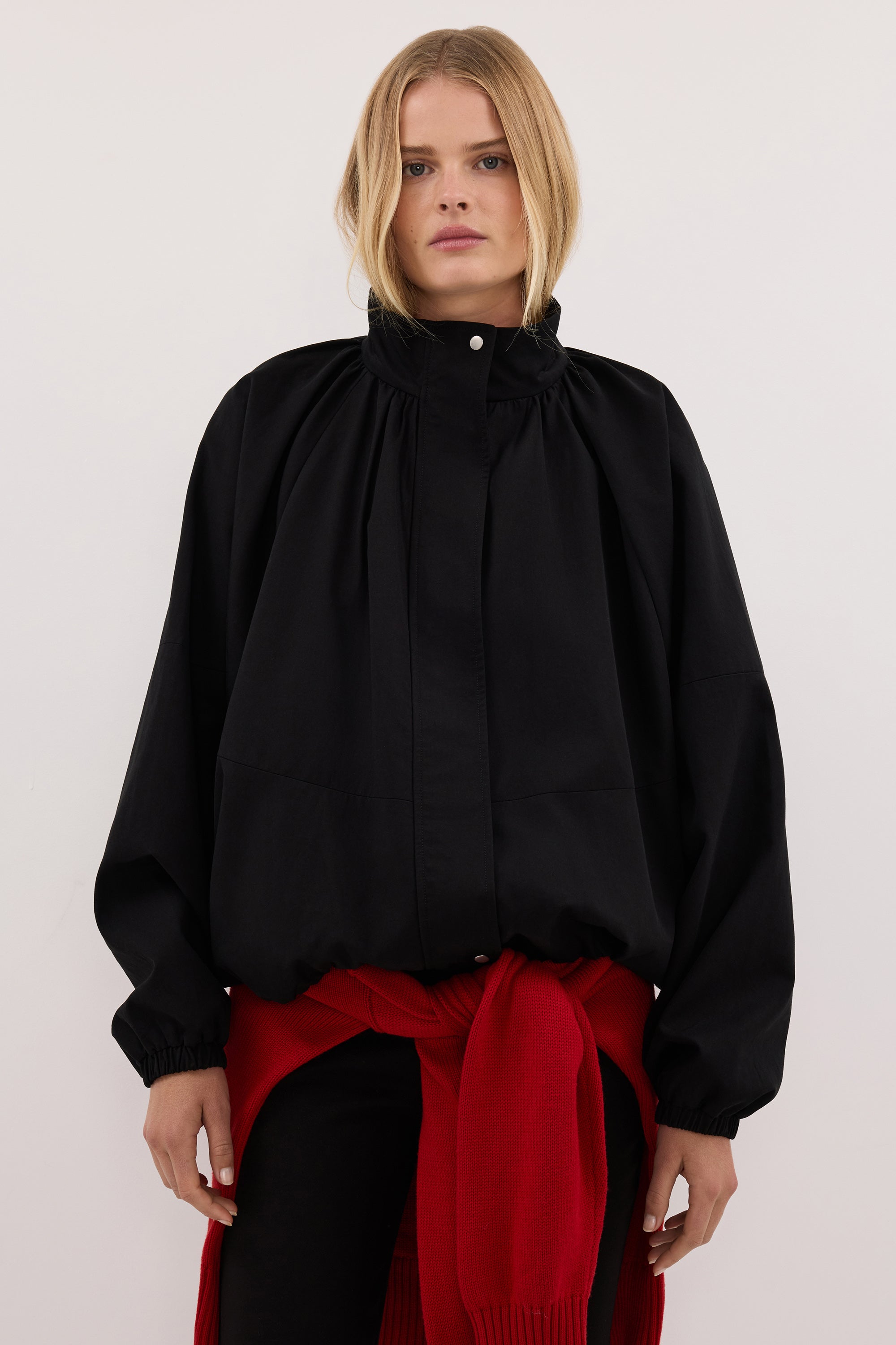 OAKLEE BLACK BATWING LIGHT JACKET – DISSH