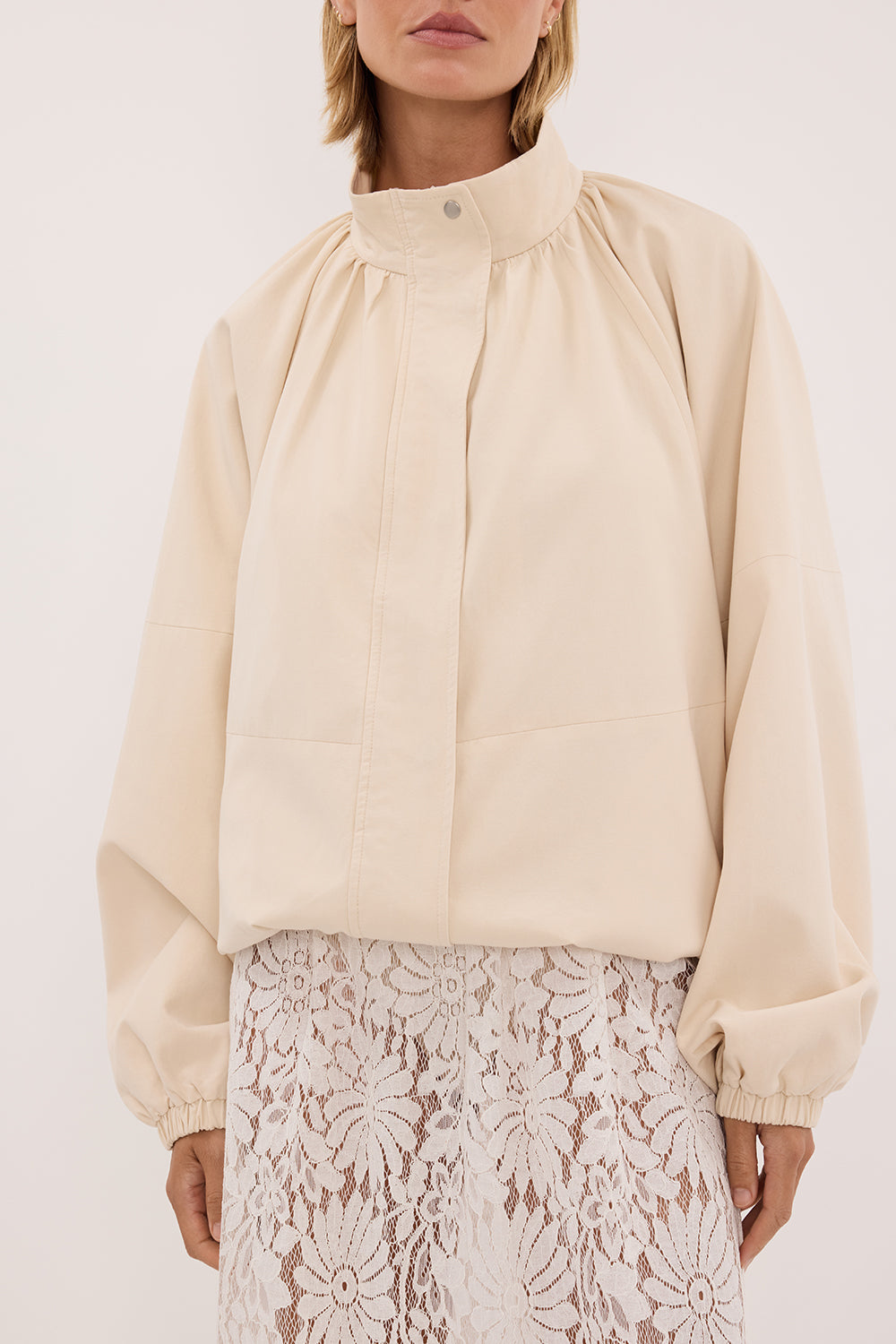 OAKLEE OYSTER BATWING LIGHTWEIGHT JACKET