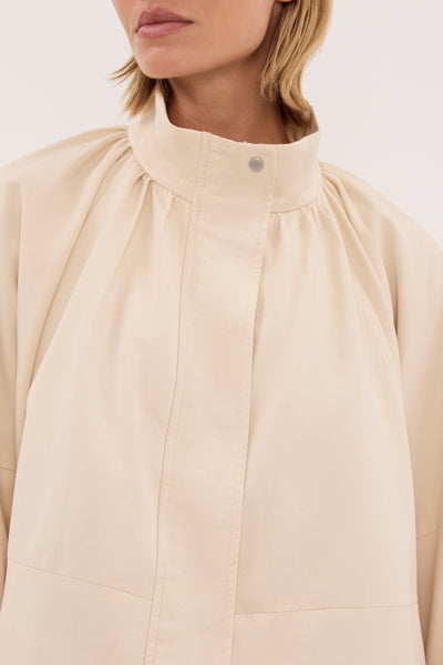 Joanna wearing OAKLEE OYSTER BATWING LIGHTWEIGHT JACKET