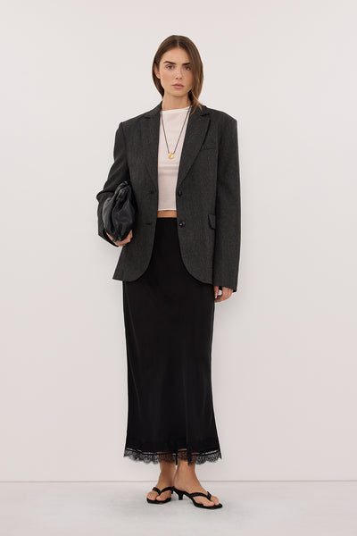 Yulia wearing SOFIA DARK GREY OVERSIZED TEXTURED BLAZER