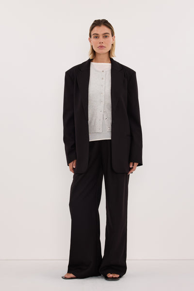 Joanna wearing HARLEY 2.0 BLACK OVERSIZED BLAZER