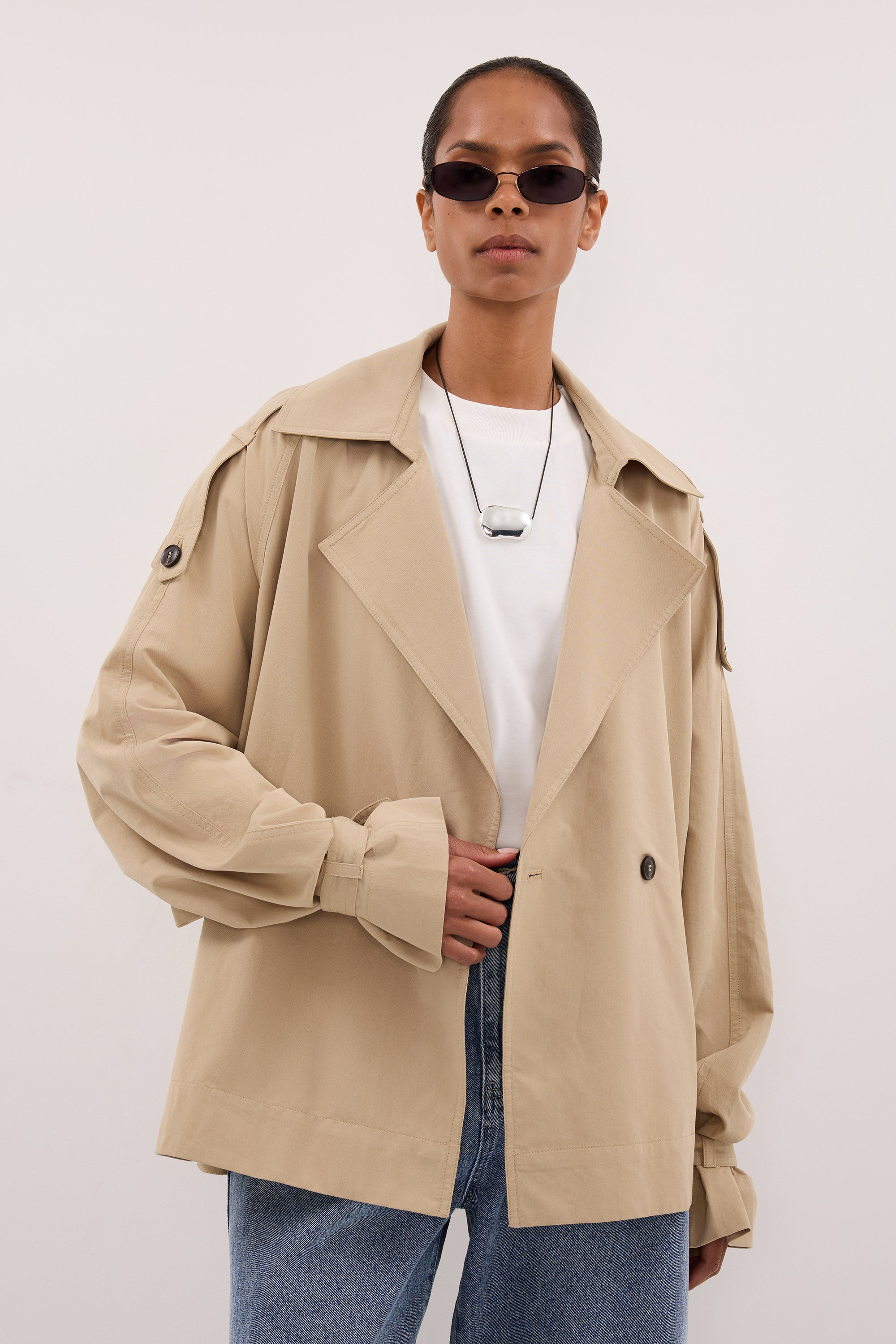 新品POOLDE Contoured mini trench NINA STONE LIGHTWEIGHT MINI TRENCH – DISSH