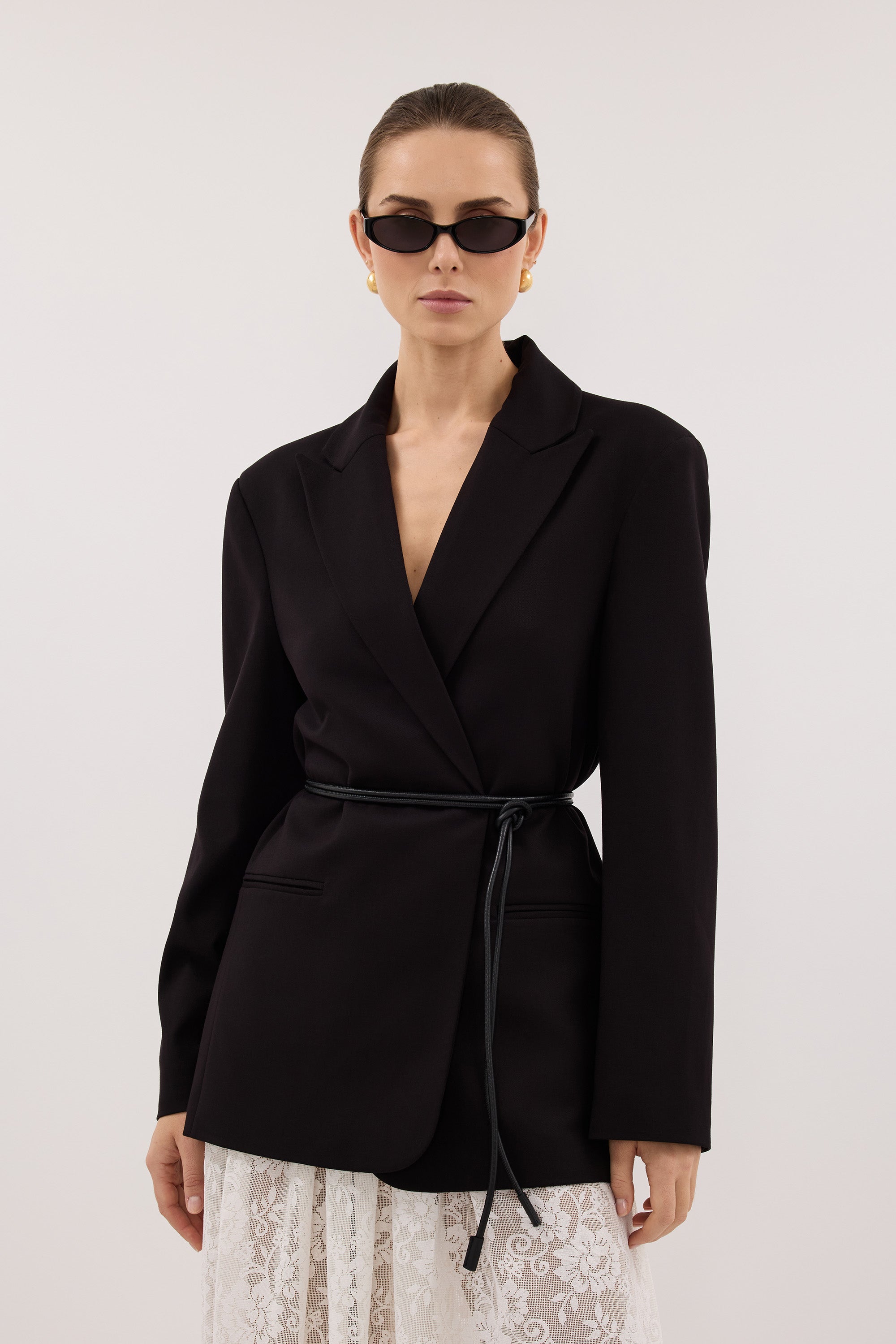 KEATON BLACK SLIM LONGLINE BLAZER