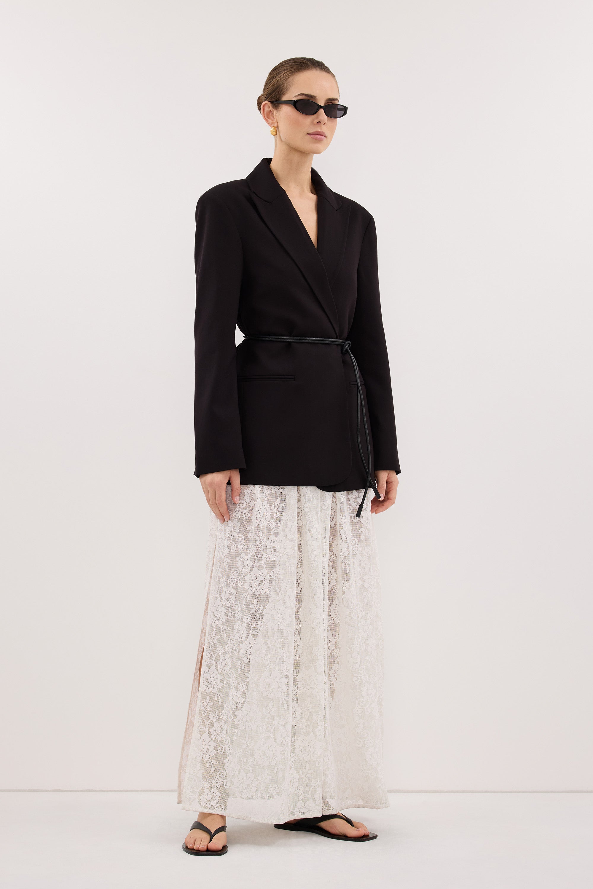 KEATON BLACK SLIM LONGLINE BLAZER