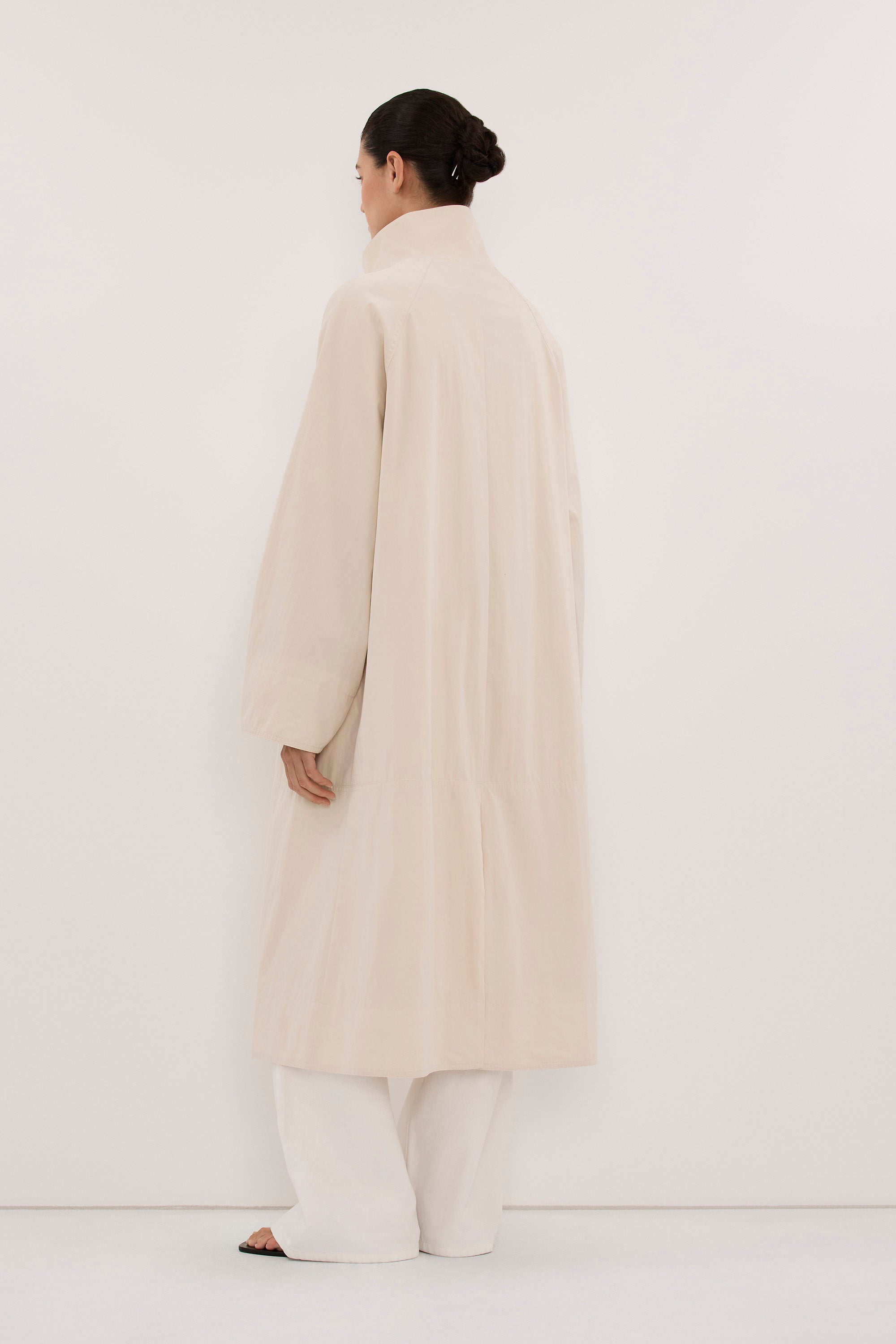 MARIS OYSTER LIGHTWEIGHT TRENCH COAT
