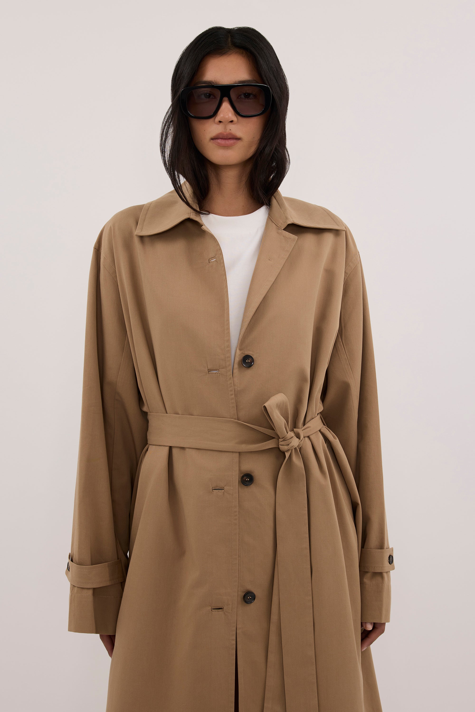 KAELA TAN LIGHTWEIGHT TRENCH COAT