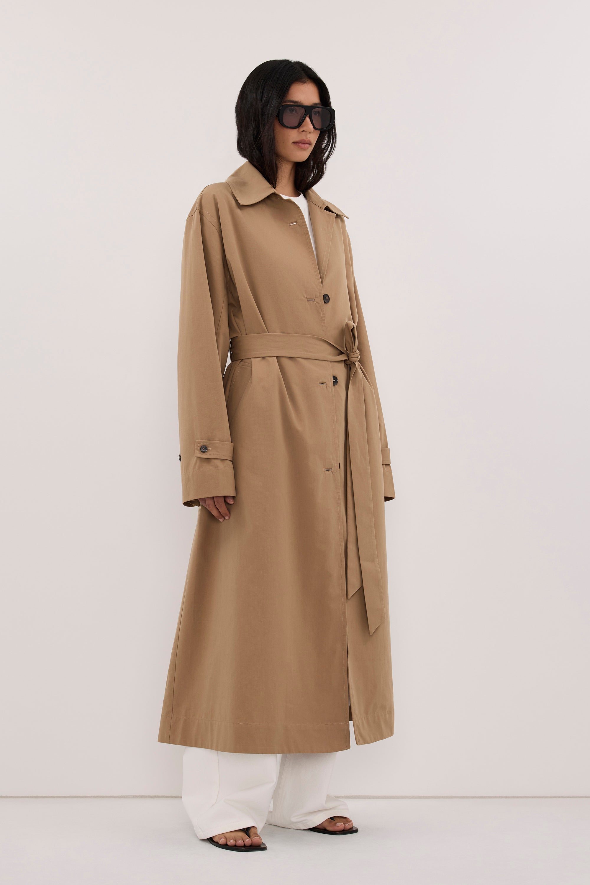 KAELA TAN LIGHTWEIGHT TRENCH COAT