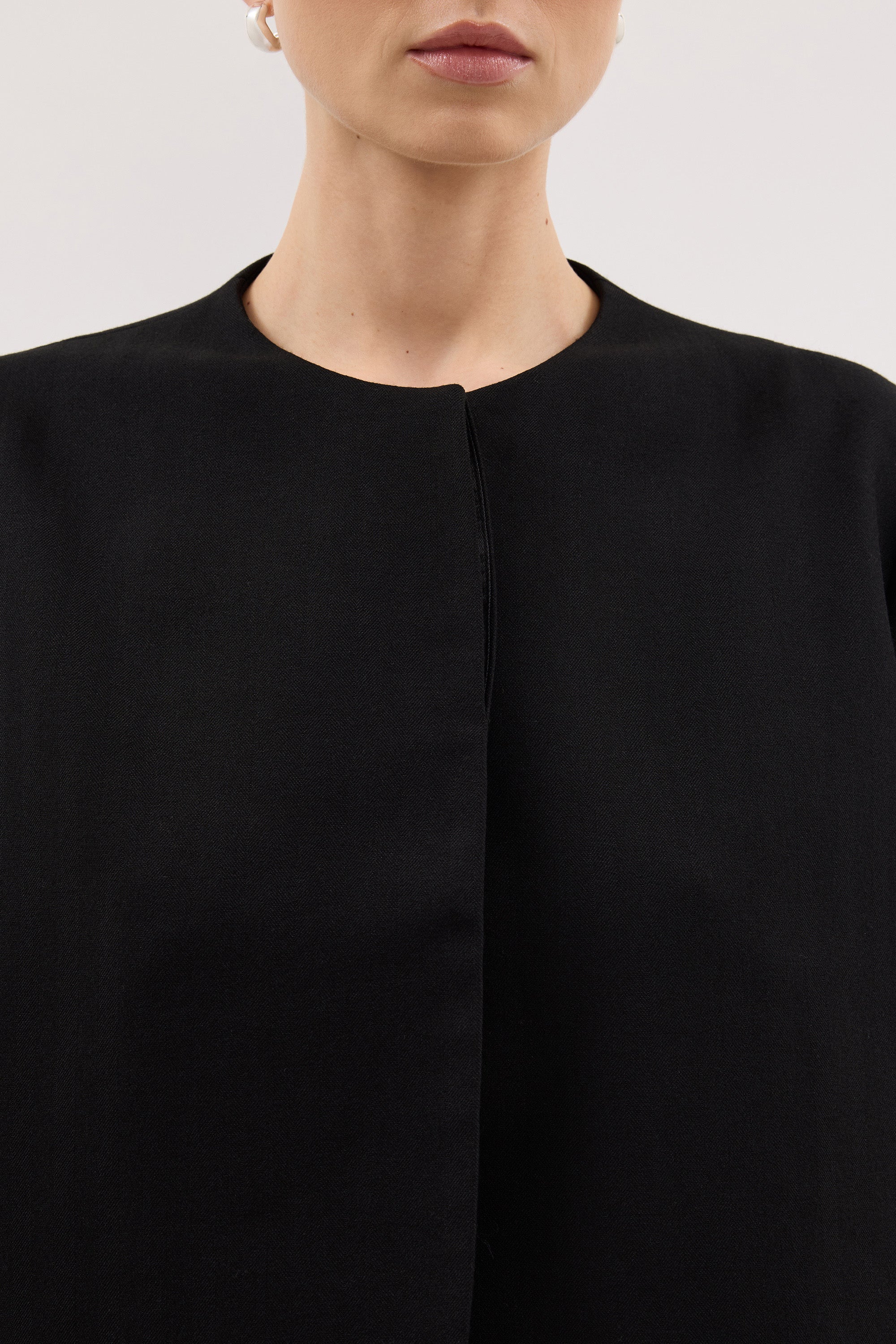 CYRUS BLACK CROPPED BLAZER - PRE ORDER