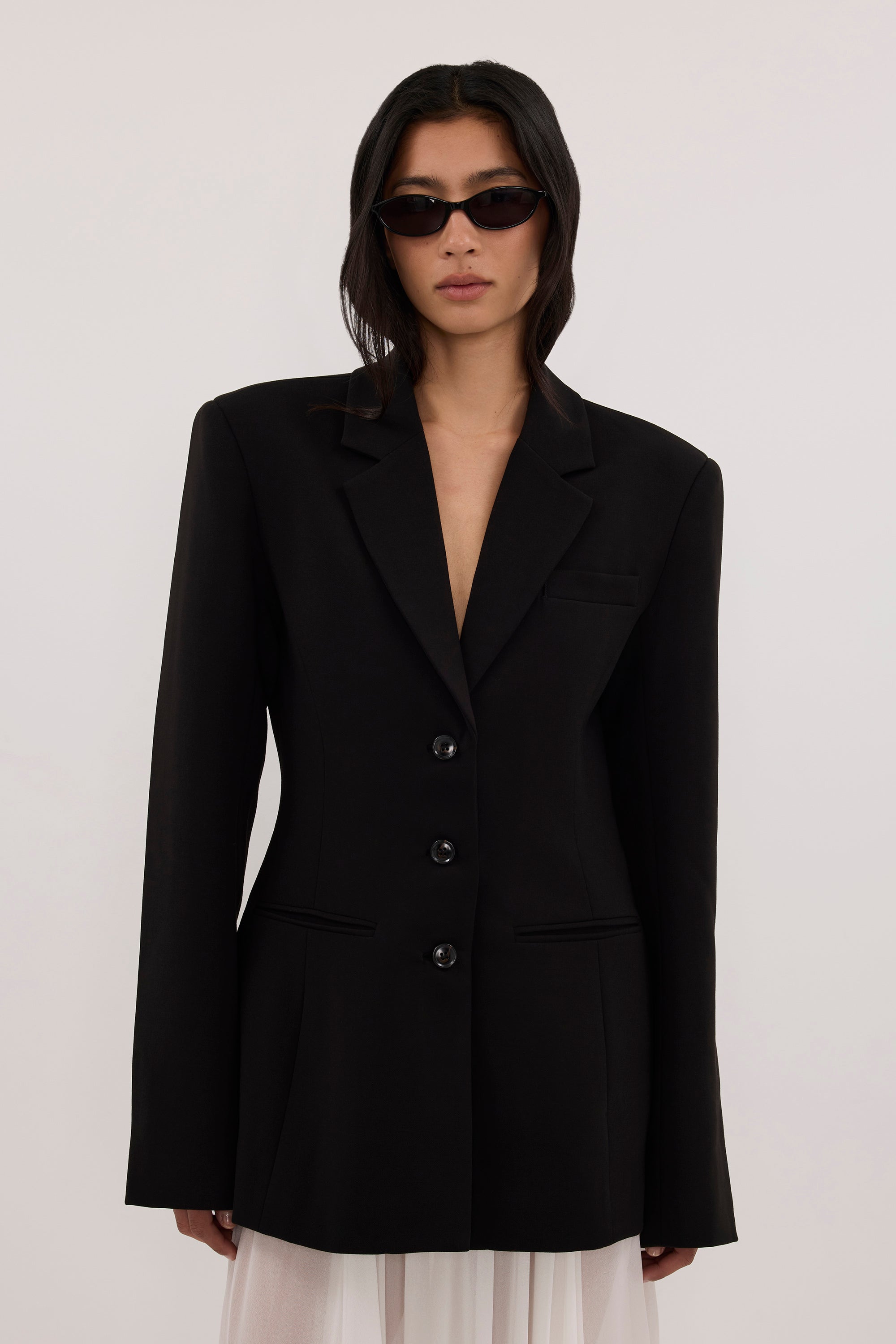 CHIARA BLACK CINCHED BLAZER