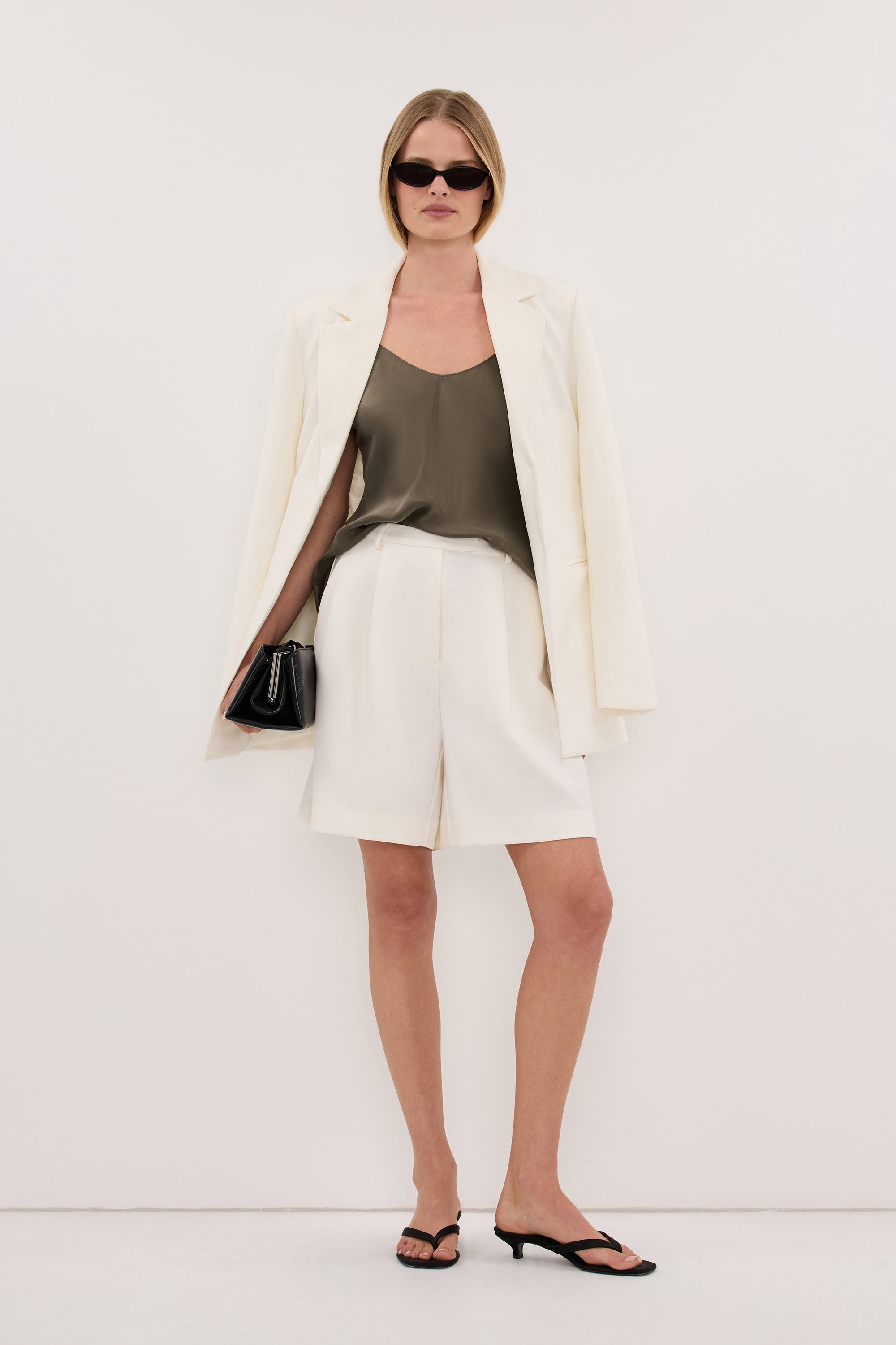 MILLIE CREAM CINCHED BLAZER
