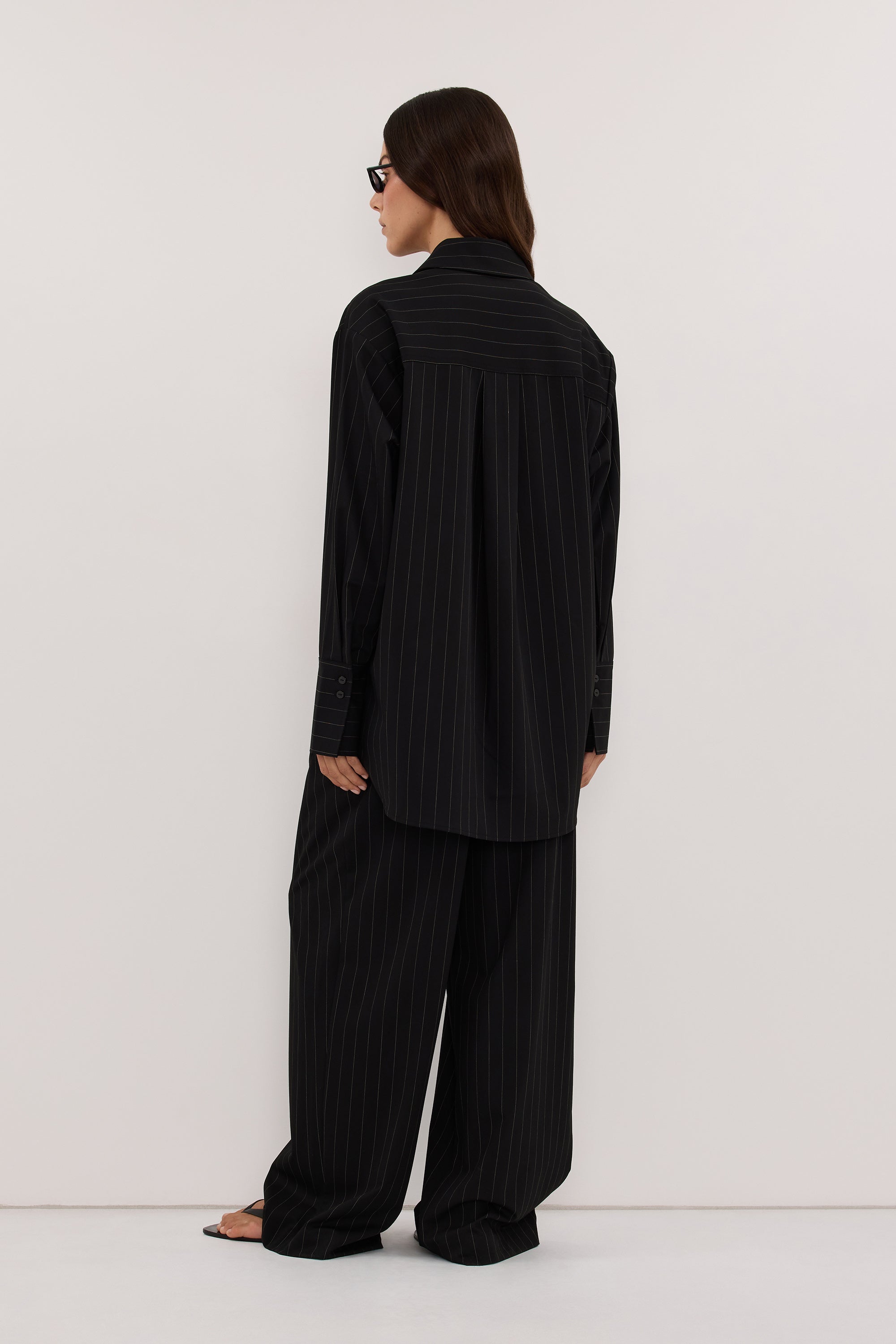 SIAN BLACK PINSTRIPE BUTTON SHIRT