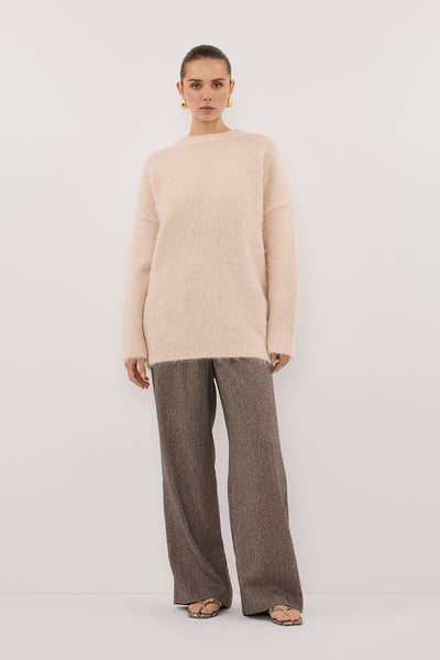Stas wearing SALMA CREAM LONGLINE JUMPER